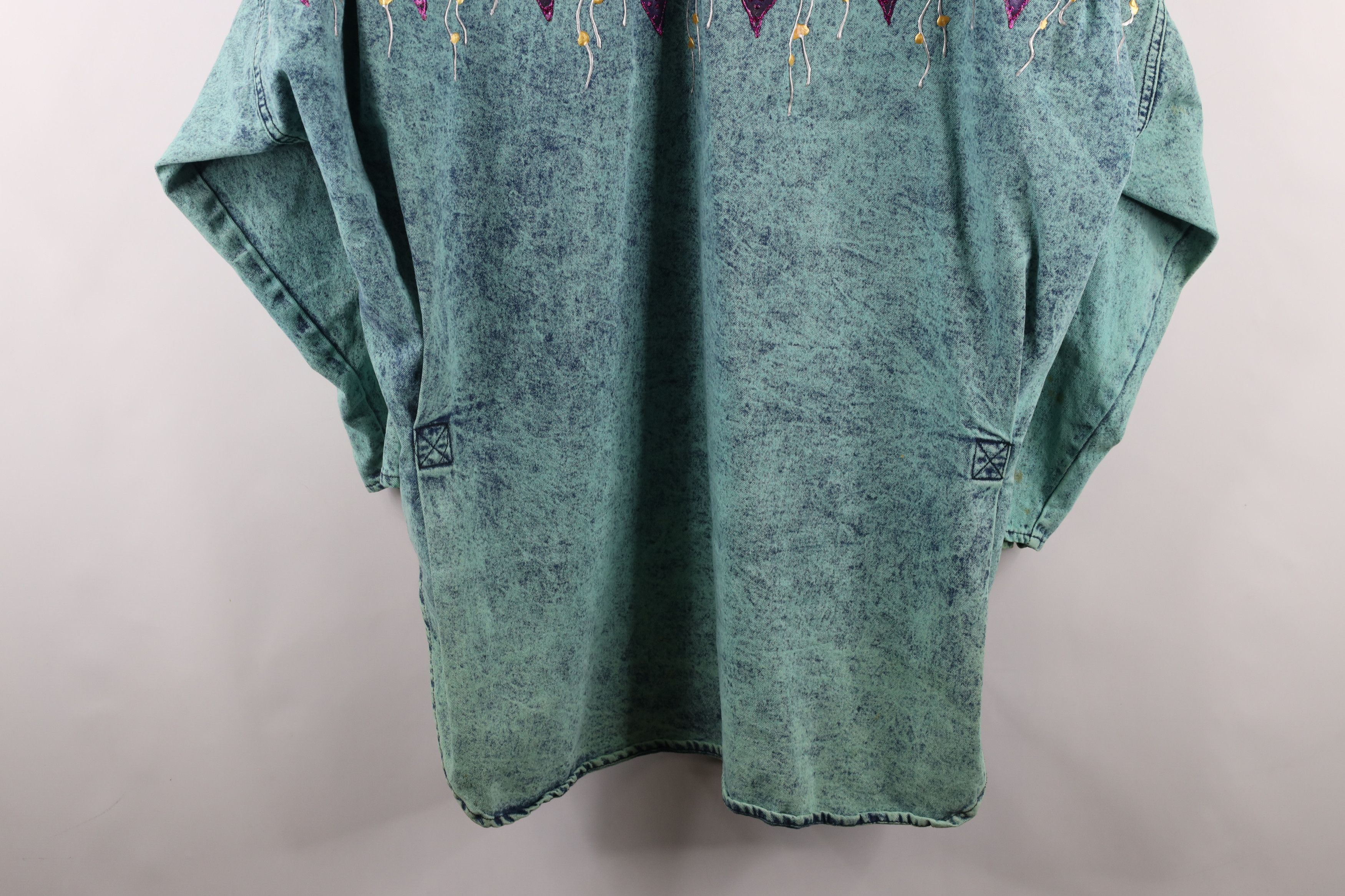 Vintage Vintage 90s Southwestern Glitter Glue Denim Shirt Jacket USA Size XXL / US 16-18 / IT 52-54 - 17 Thumbnail
