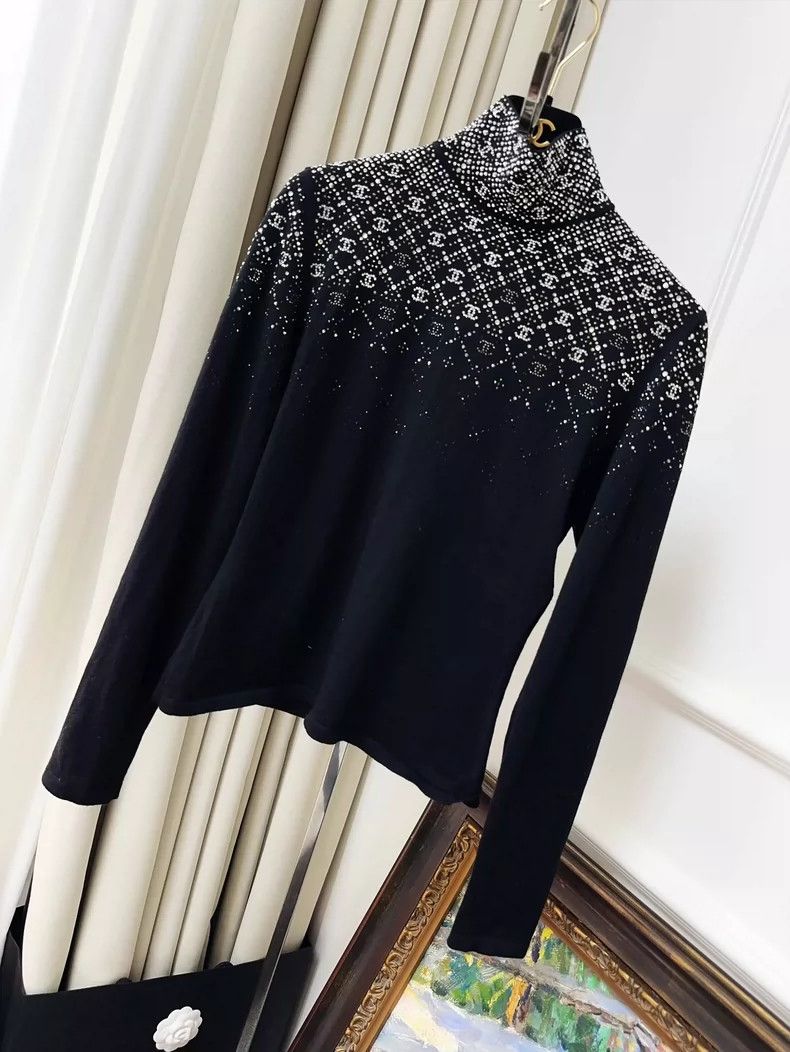 Chanel Chanel Ski series black diamond check full diamond logo kn Size XS / US 0-2 / IT 36-38 - 1 Thumbnail