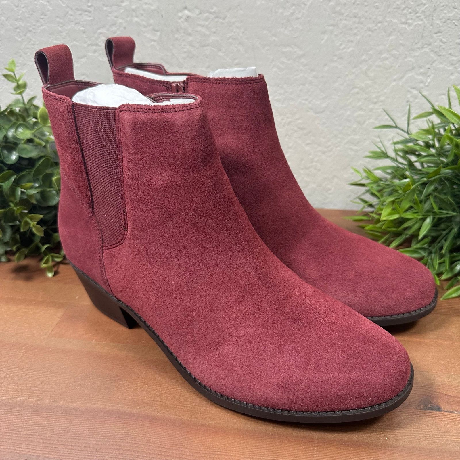 Vionic Vionic Roseland Water-Repellent Suede Ankle Boots Size 10 Size US 10 / IT 40 - 2 Thumbnail
