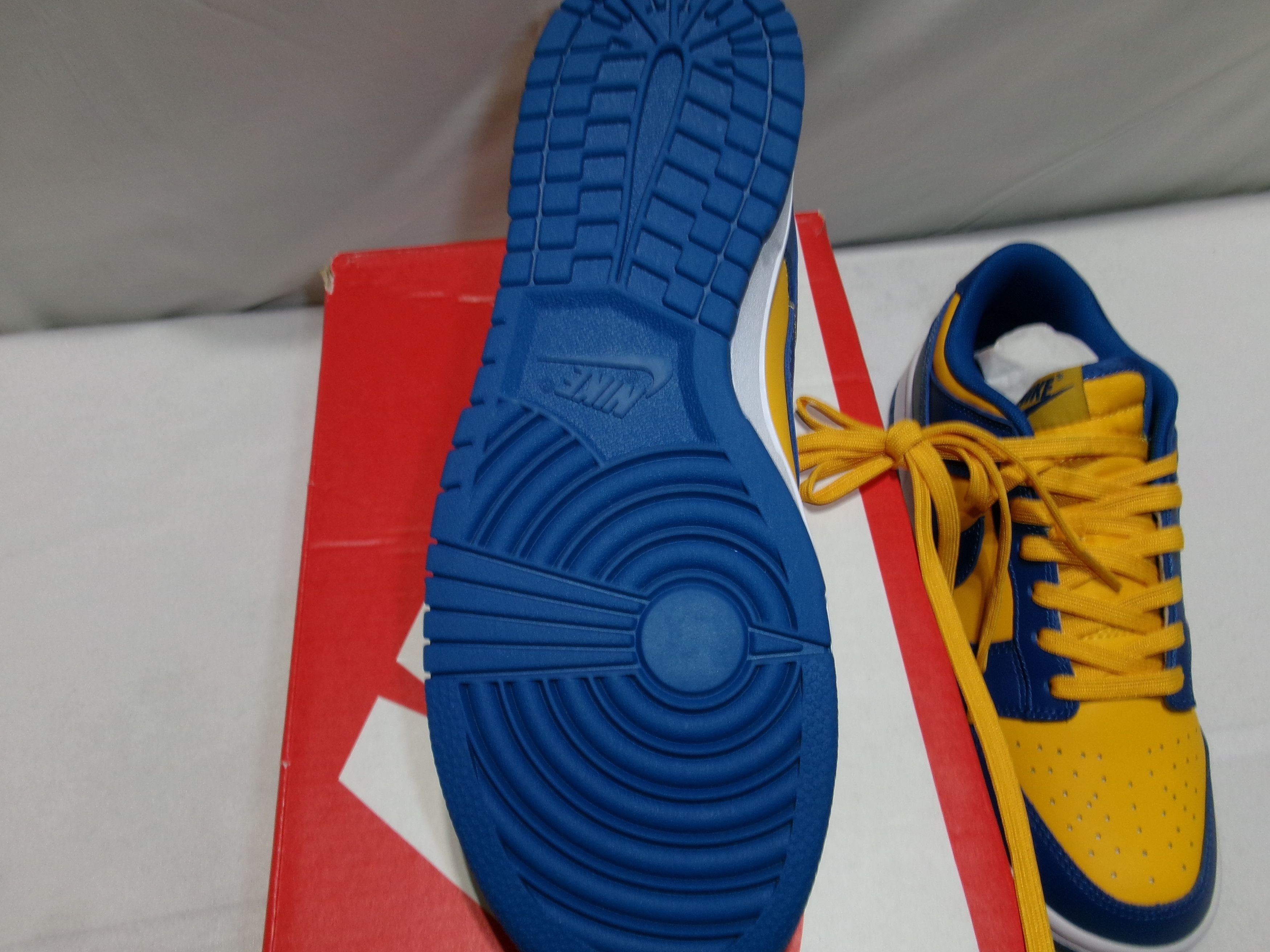 Nike Nike Dunk Low UCLA - DD1391-402 Blue/Gold Size US 8.5 / EU 41-42 - 6 Thumbnail