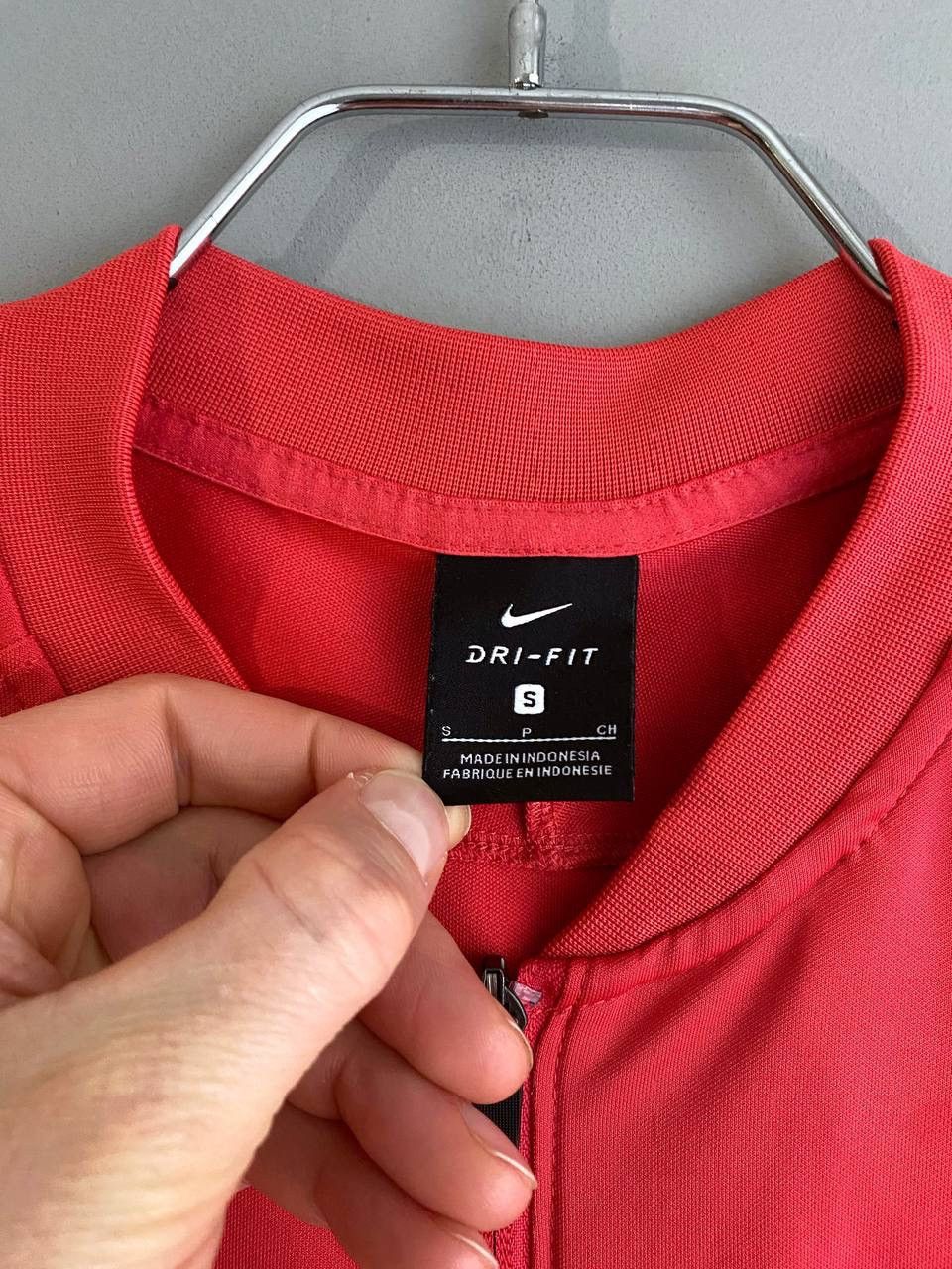 Nike FC Barcelona 2018/19 Football Training Zip Jacket, Size S Size US S / EU 44-46 / 1 - 13 Thumbnail
