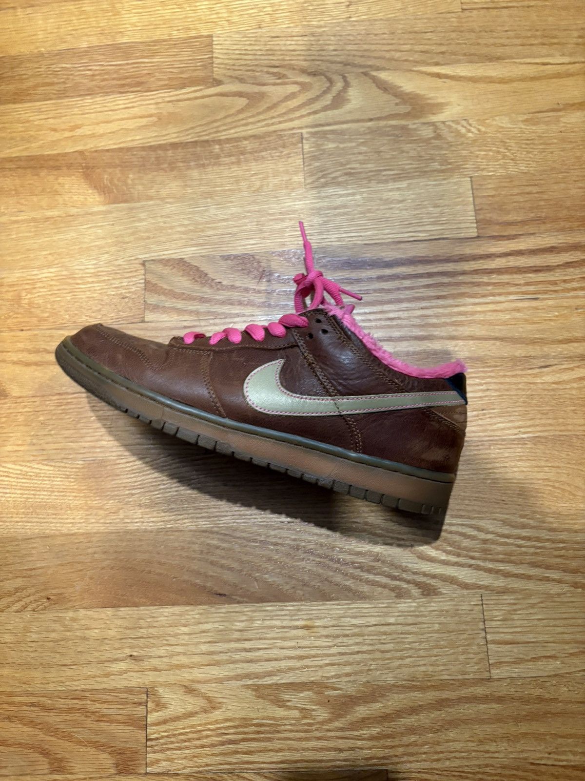 Nike sb dunk low gibson best sale