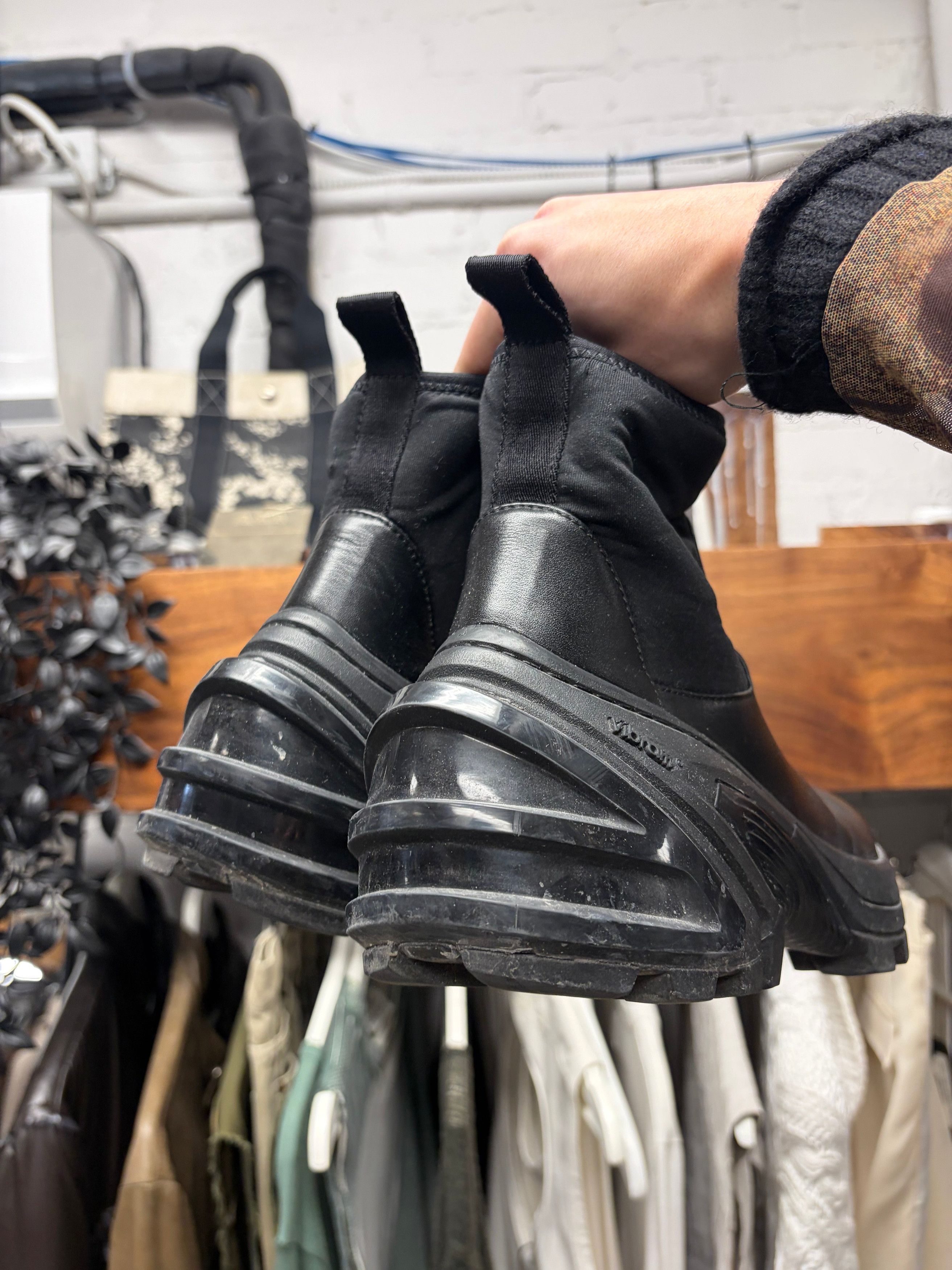 Alyx 1017 Alyx 9SM Black Calf Leather ‘SKX’ Vibram Sole Ankle Boots Size US 8 / EU 41 - 4 Thumbnail