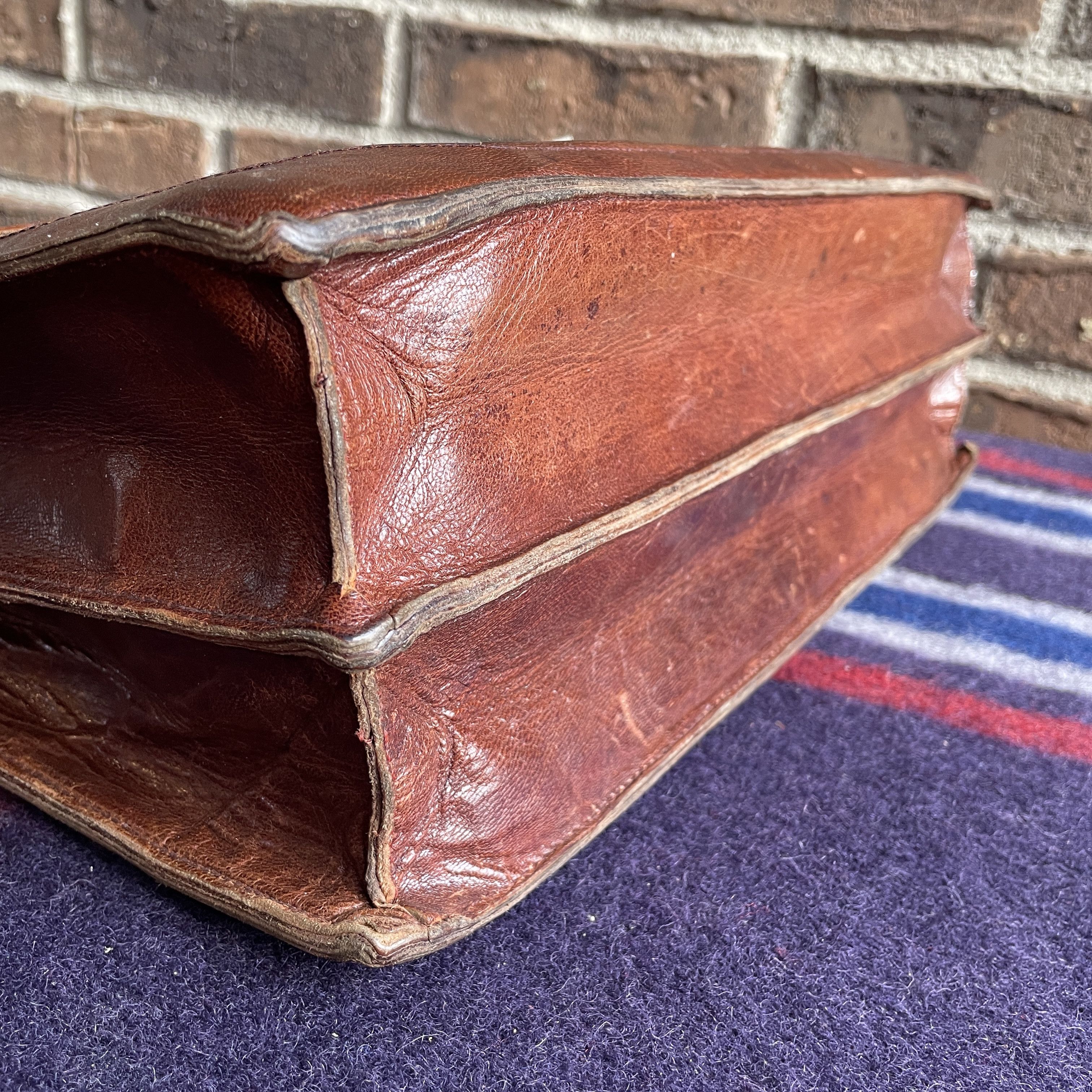 Other VTG SOUTHWESTERN TAPESTRY LEATHER BRIEFCASE R$1498 Size ONE SIZE - 10 Thumbnail
