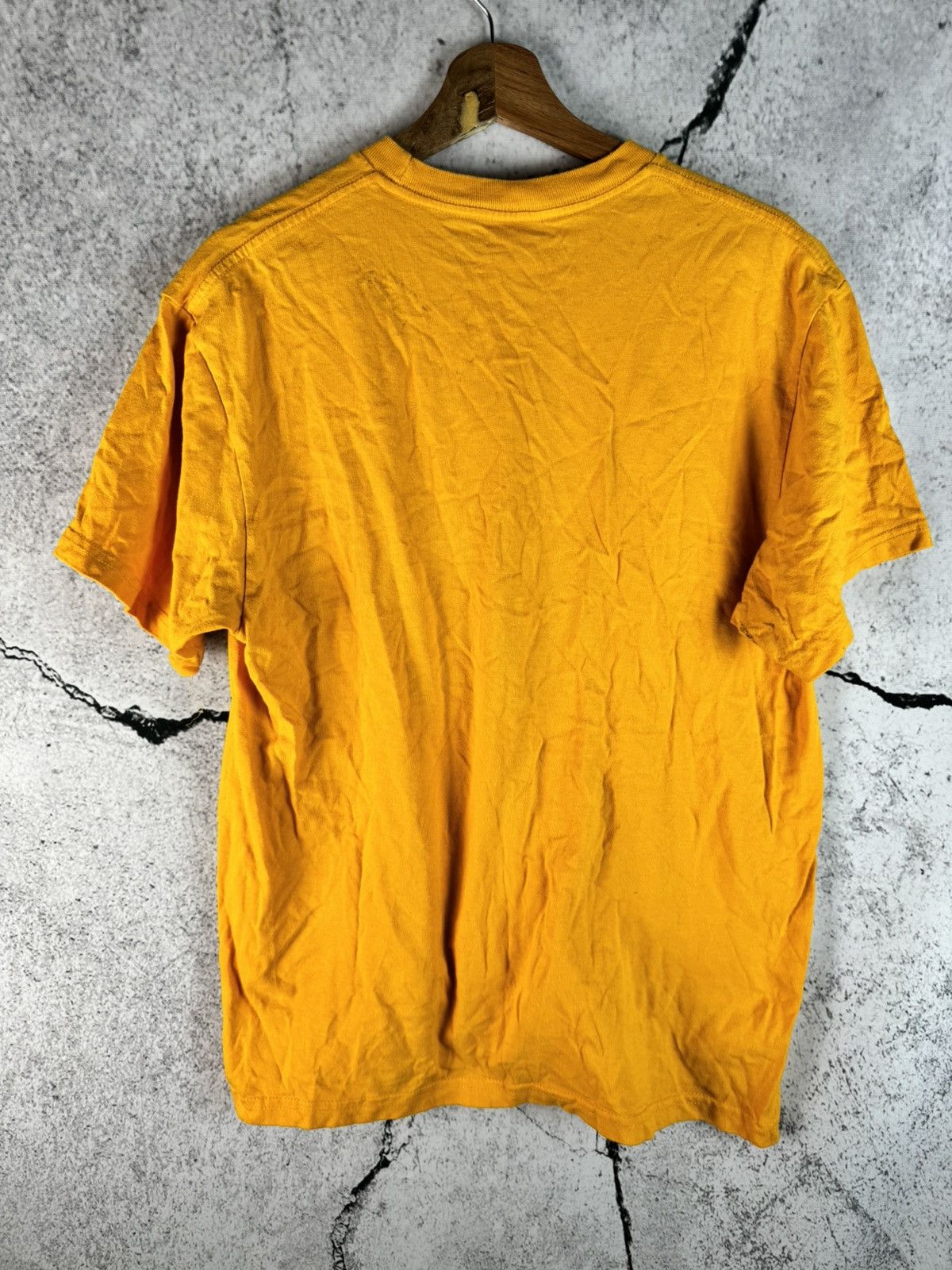 Supreme FW18 Supreme Remember Tee T-Shirt Yellow Size US L / EU 52-54 / 3 - 2 Thumbnail