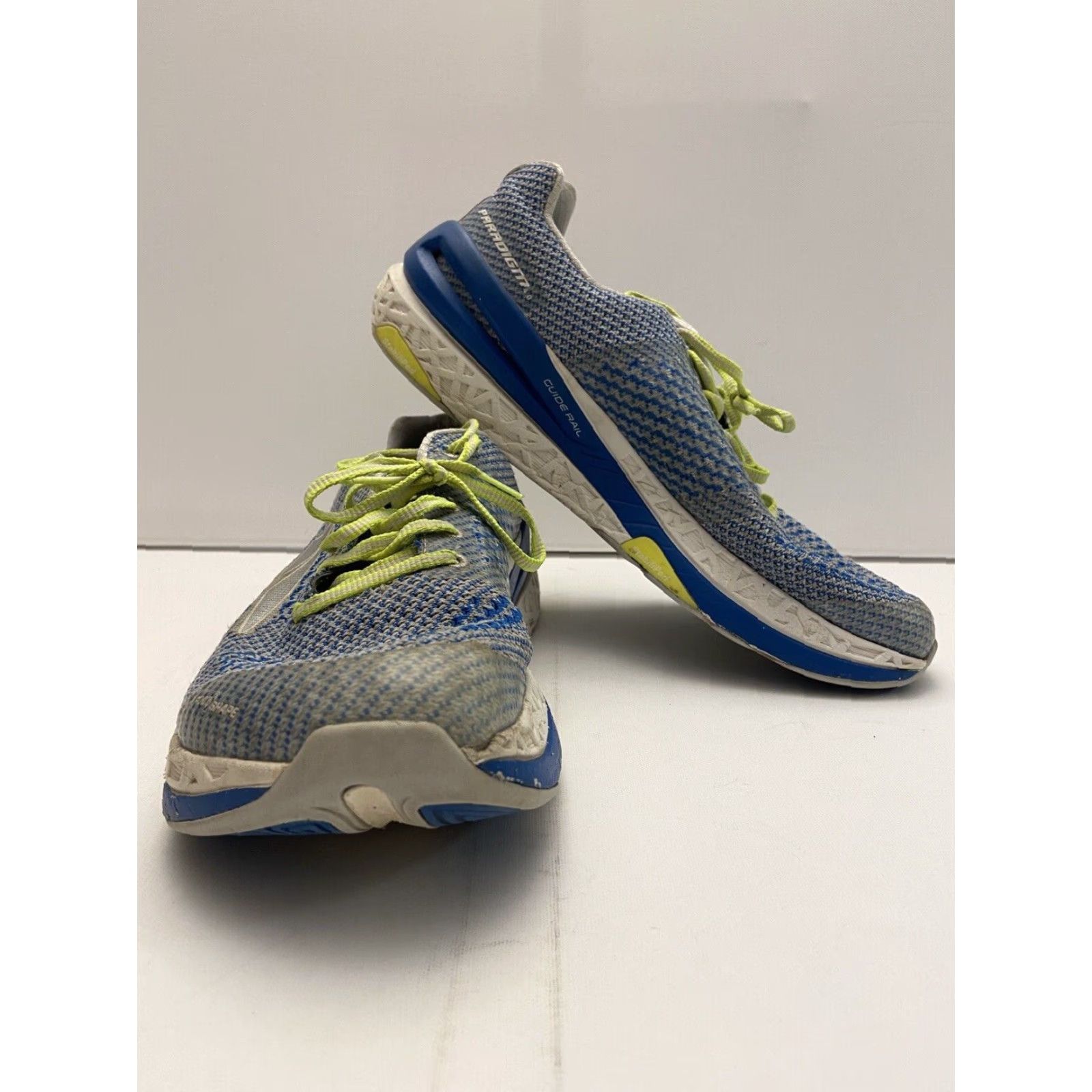 Altra Altra Paradigm Athletic Sneakers Men’s 10.5 White AFM1848G-1 Size US 11 / EU 44 - 2 Thumbnail