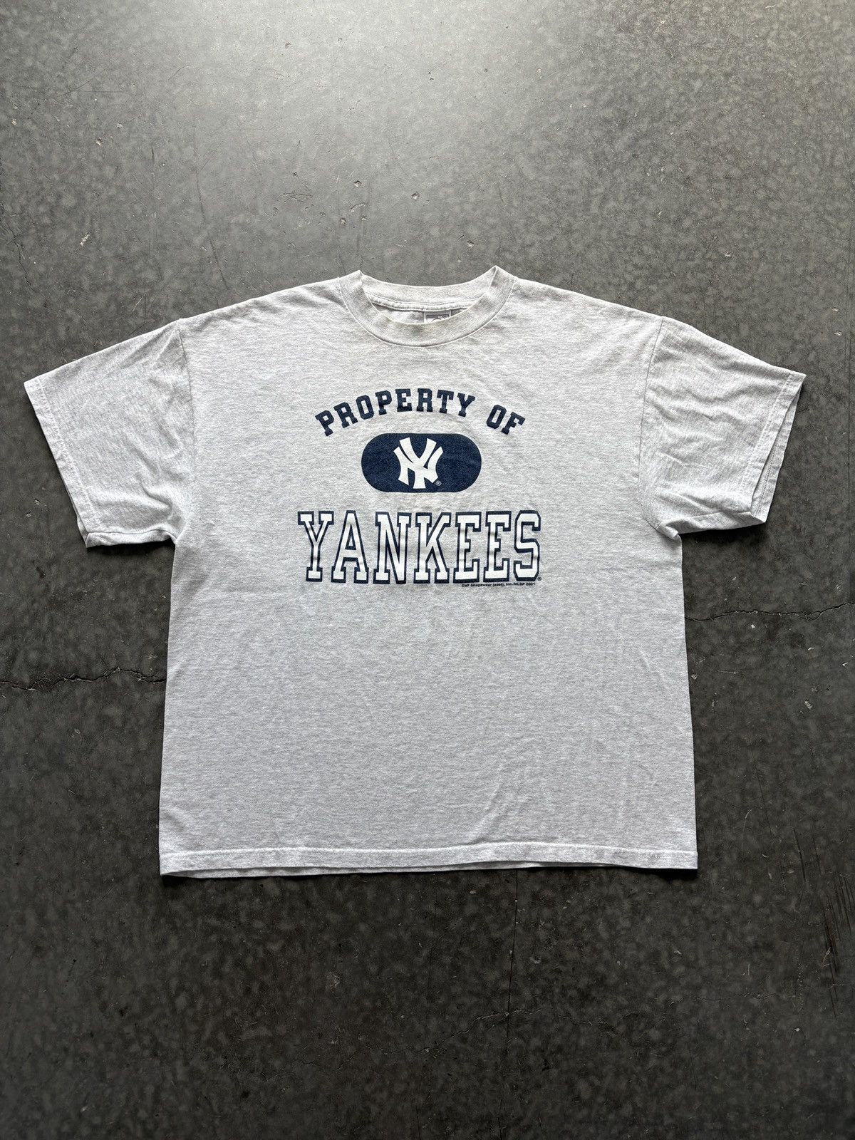 Vintage Vintage Y2K Yankees Graphic Tee Boxy Fit Size US XL / EU 56 / 4 - 1 Thumbnail