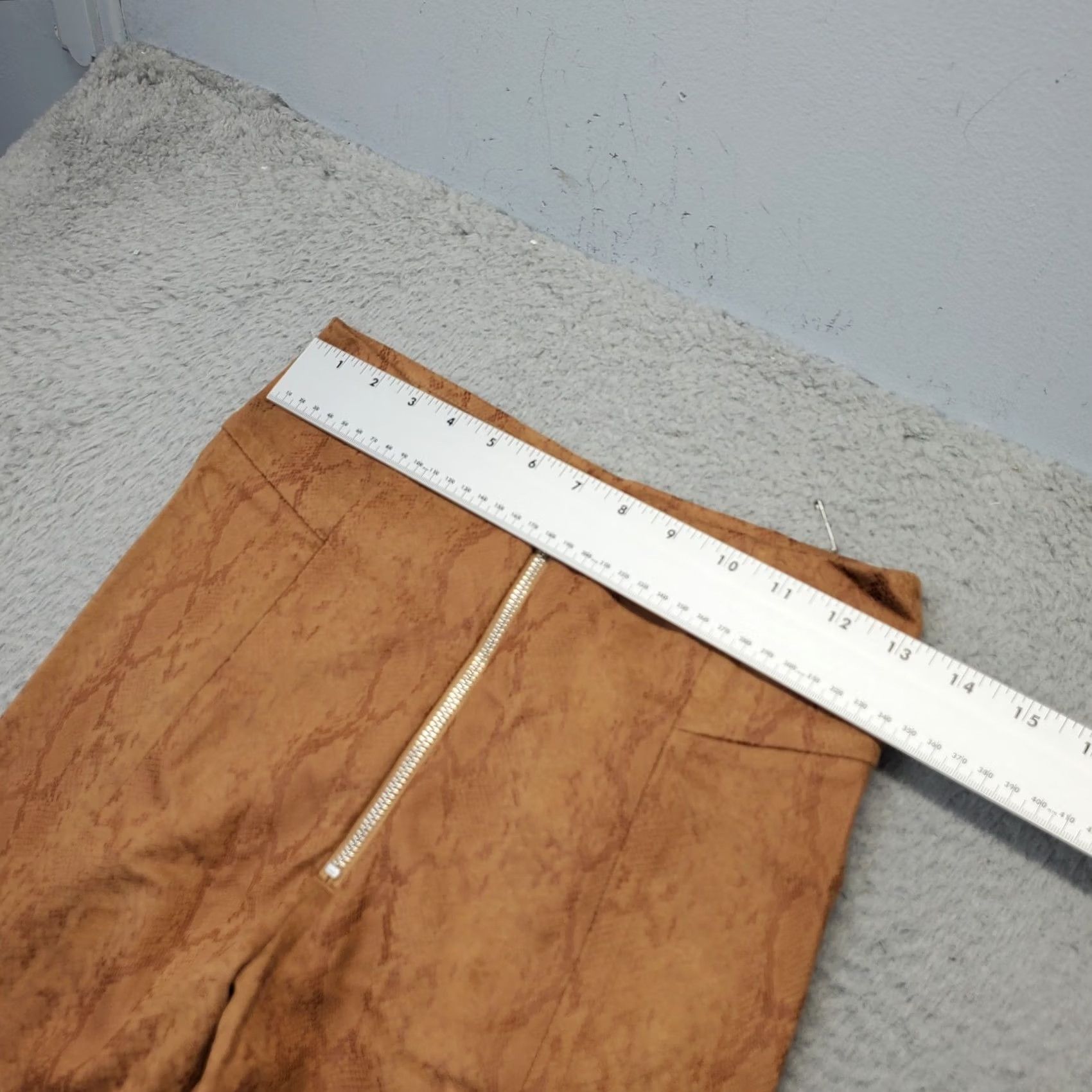 Good American Good American Womens 2 Brown Snake Print Microsuede Ankle Zip Pants Size 26" / US 2 / IT 38 - 3 Thumbnail