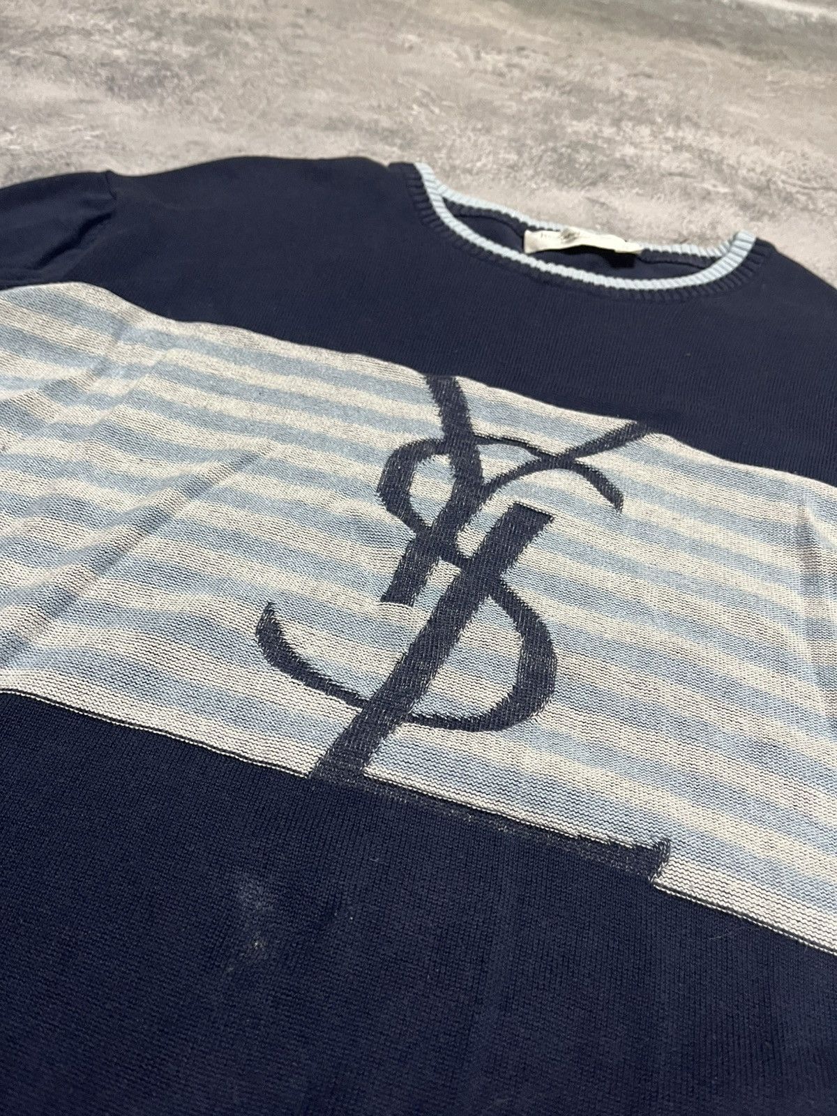 Yves Saint Laurent Vintage sweater Yvsantlaurent Size US L / EU 52-54 / 3 - 3 Thumbnail