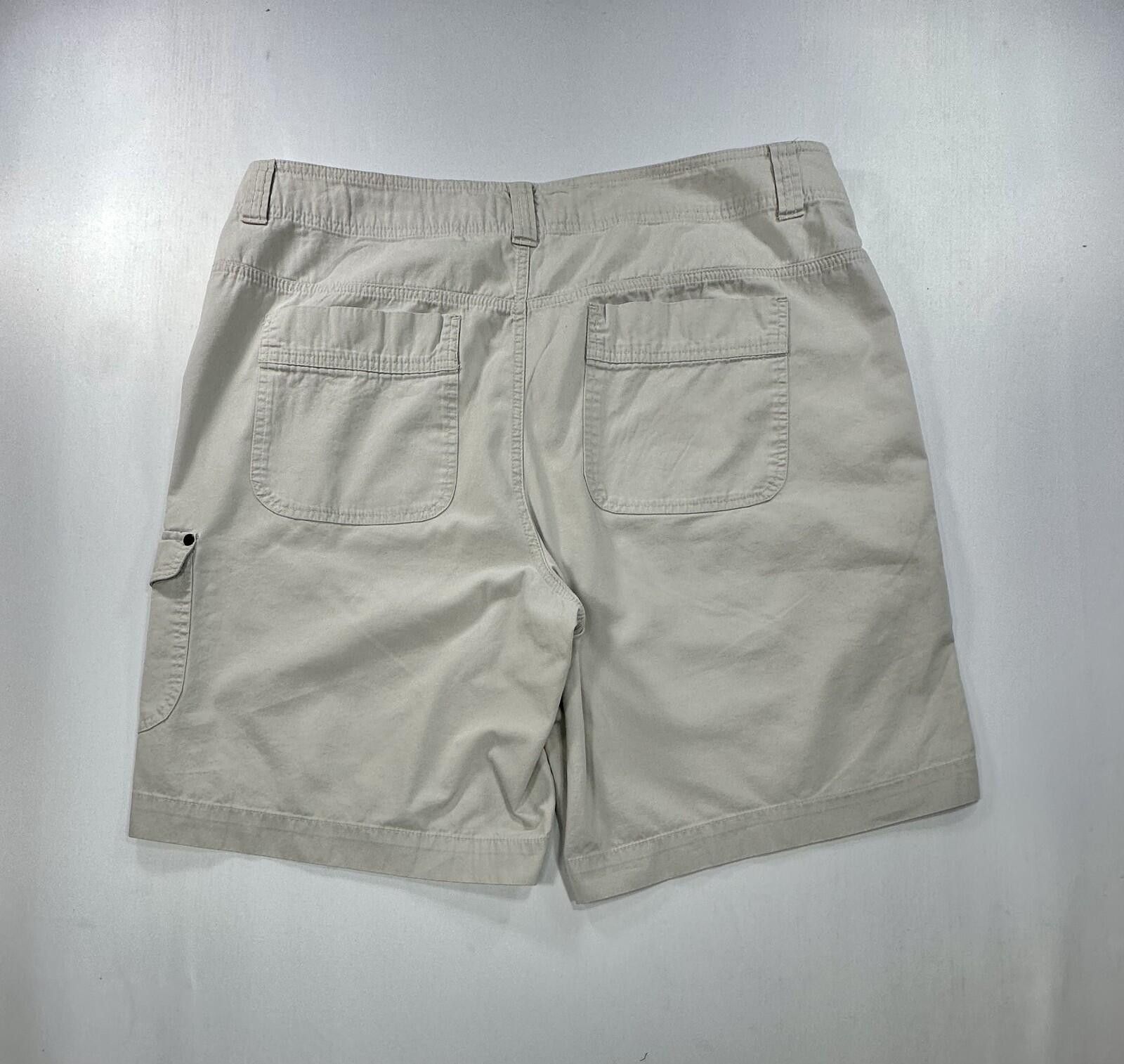 Other CJ Banks Flat Front Cargo Pocket Chino Shorts Beige Women 38 Size US 38 / EU 54 - 2 Thumbnail