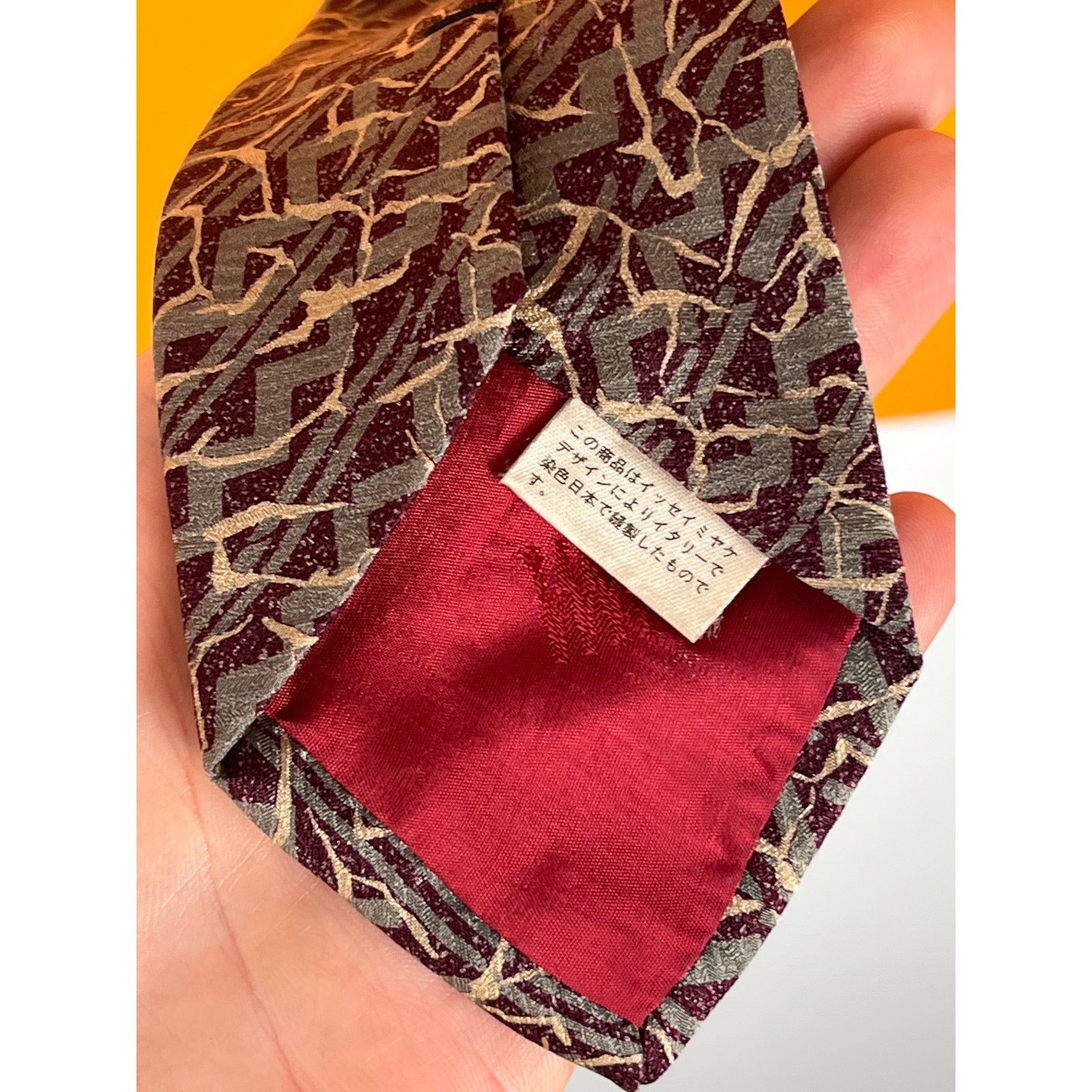 Issey Miyake tie japanese designe abstract rare 00s luxury