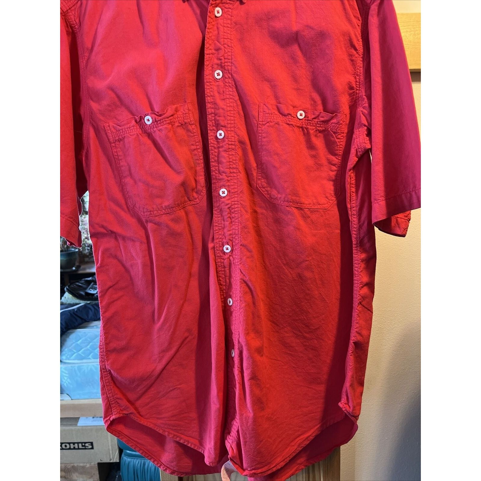 Woolrich Woolen Mills Woolrich VTG Men’s M Red Short Sleeve Button Cotton Shirt Size US M / EU 48-50 / 2 - 10 Thumbnail