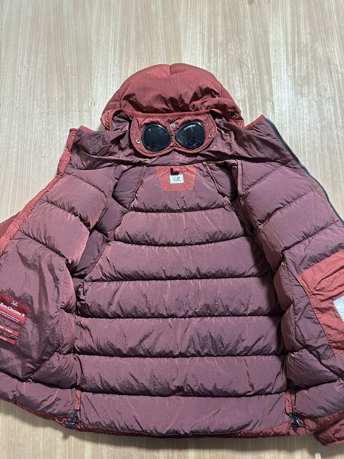 C.P. Company C.P. Company Hooded Down Goggle Jacket Cherry Red Size 46(S) Size US S / EU 44-46 / 1 - 10 Thumbnail
