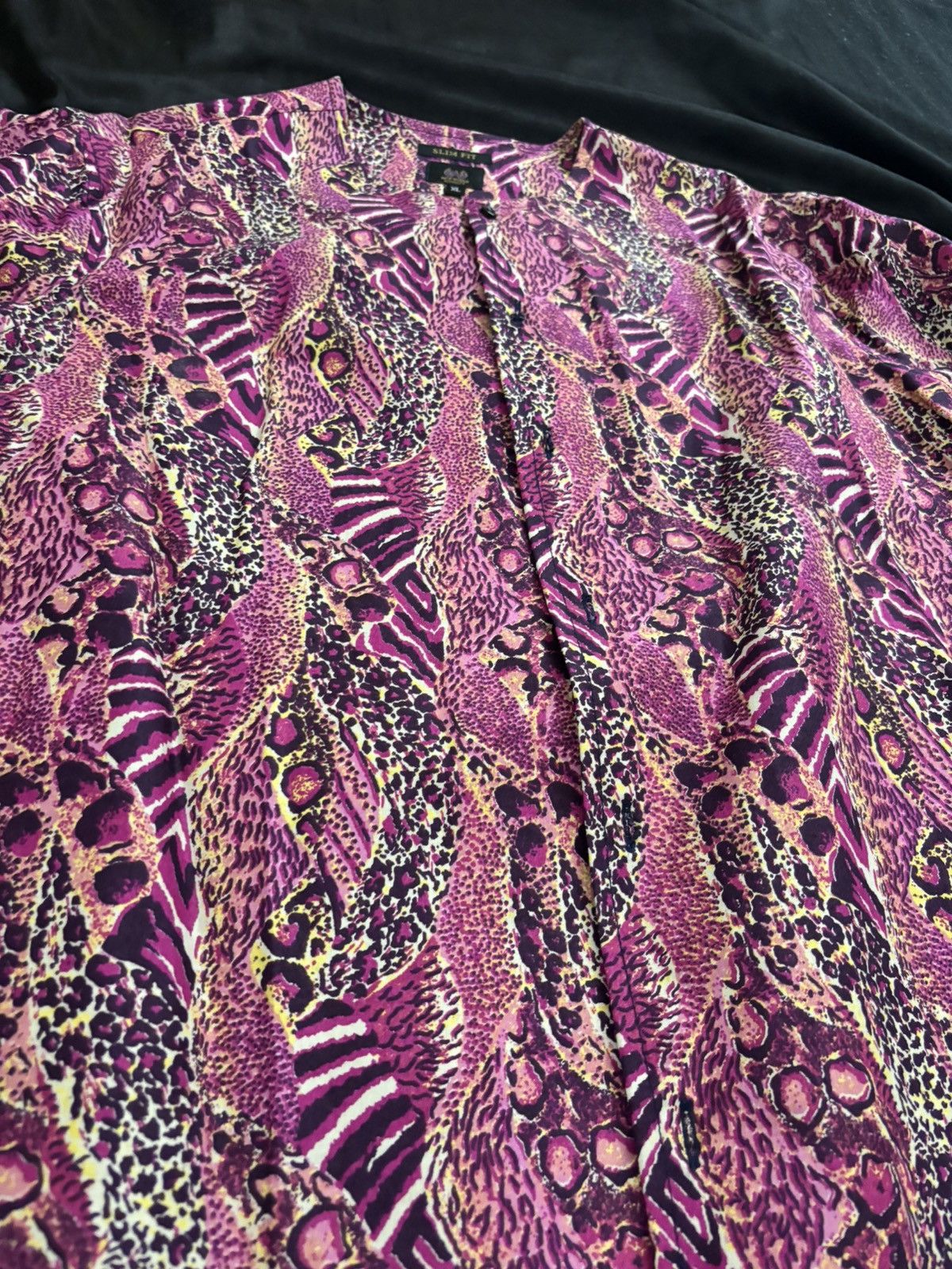 Japanese Brand New world royalty Pink Button Up Size US XL / EU 56 / 4 - 2 Thumbnail