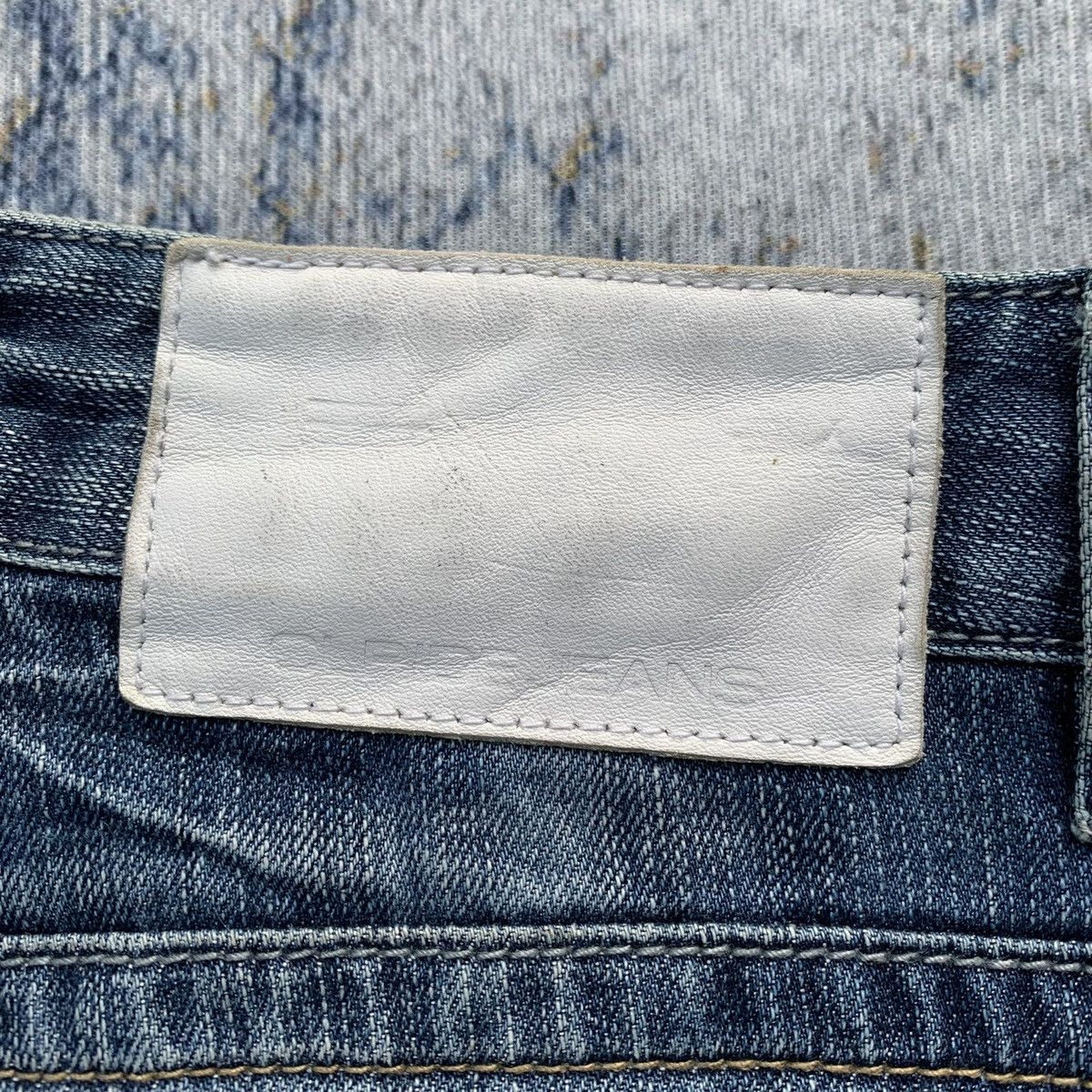 Japanese Brand × Vintage Rare Japanese Brand CLRide Blue Wash Distressed Flared Jeans Size US 34 / EU 50 - 9 Thumbnail