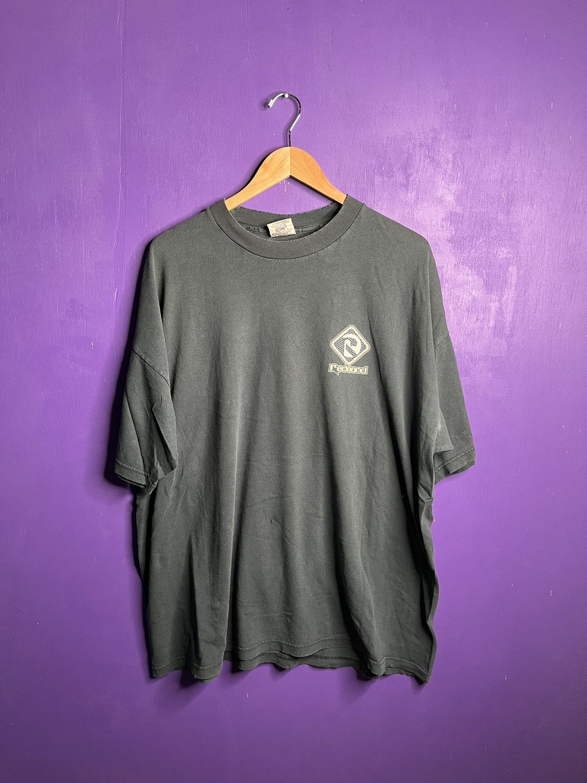Vintage 90s Redsnad surfwear mullet logo t-shirt
