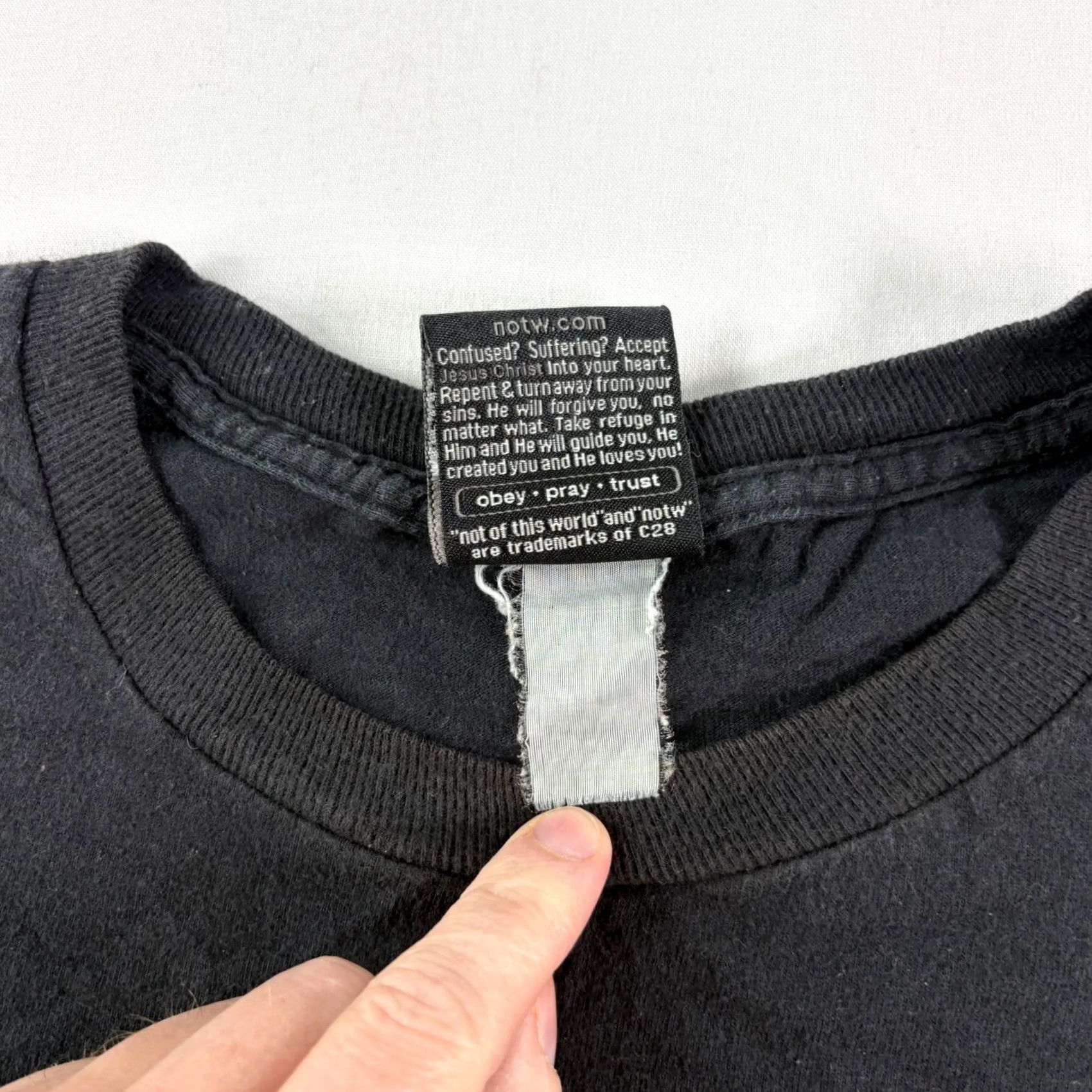 Vintage VINTAGE Not of This World Shirt Mens Medium Colossians 2:8 Religious Christian Y2K Size US M / EU 48-50 / 2 - 4 Thumbnail