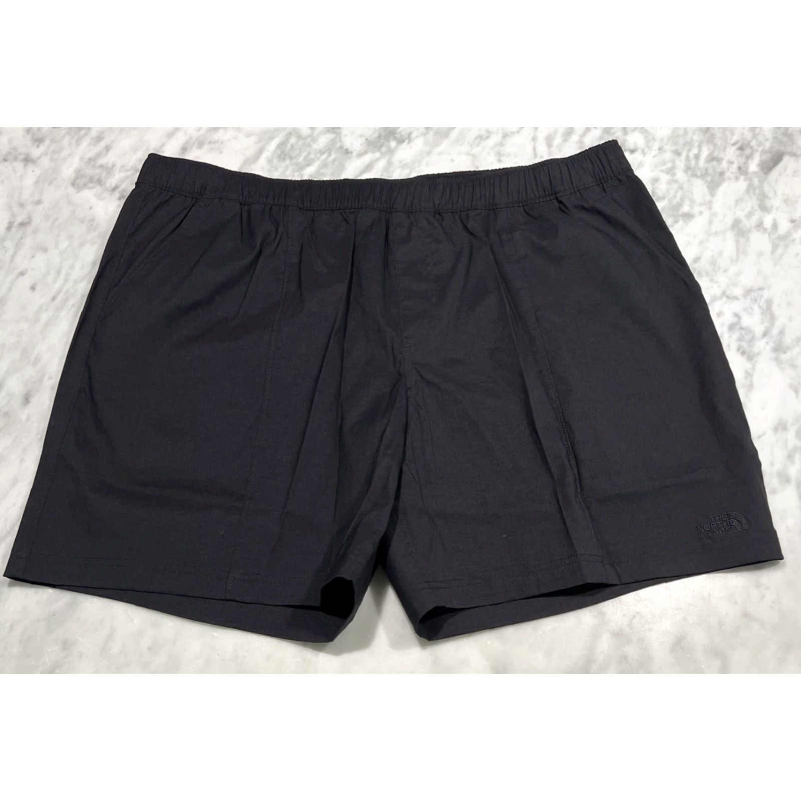 The North Face The North Face Shorts Men 2XL Relax Fit Pull On Black Inseam 7 NWT Size US 39 - 2 Thumbnail