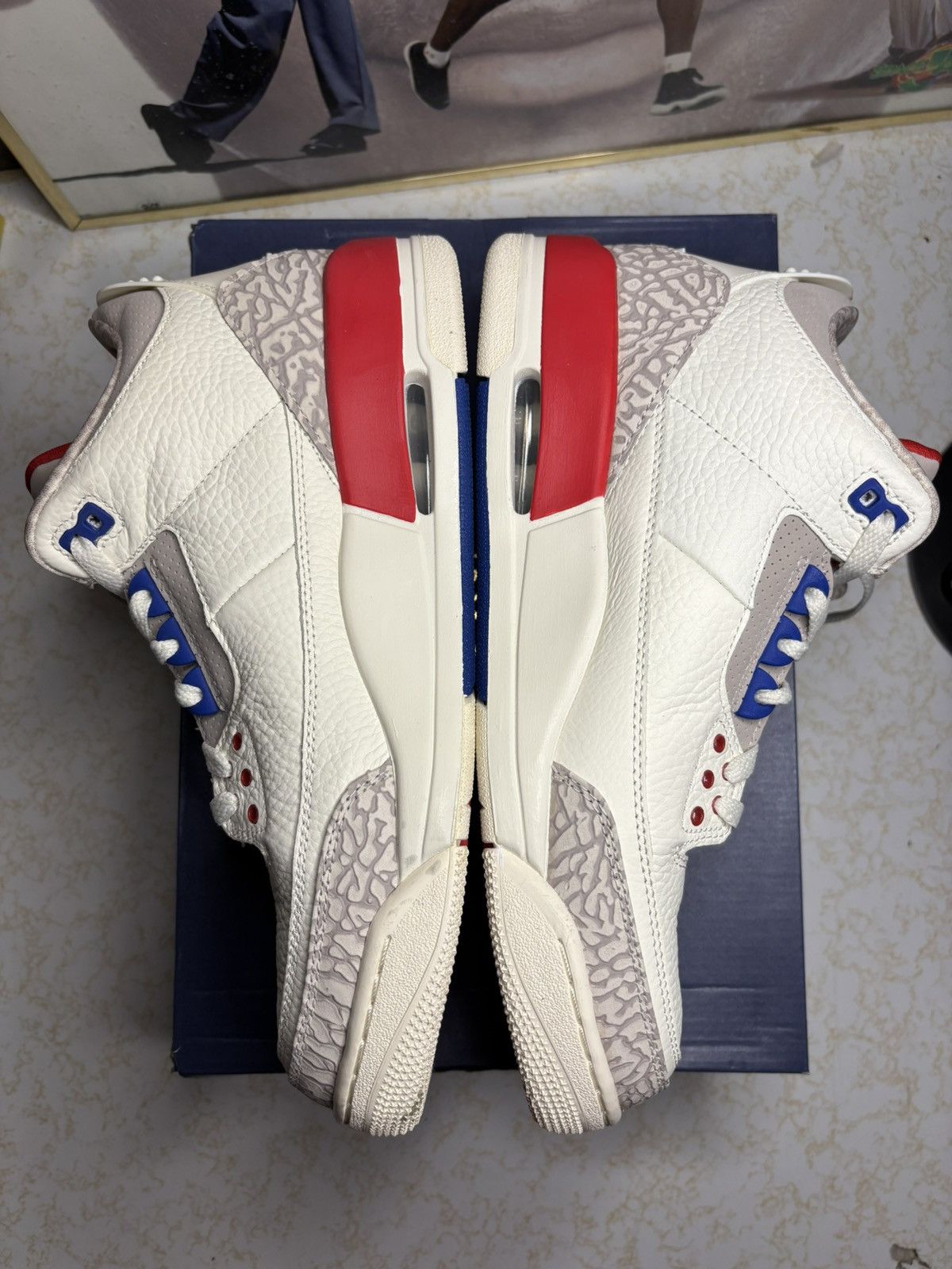 Jordan Brand Air Jordan 3 Retro international flight Size US 10 / EU 43 - 3 Thumbnail