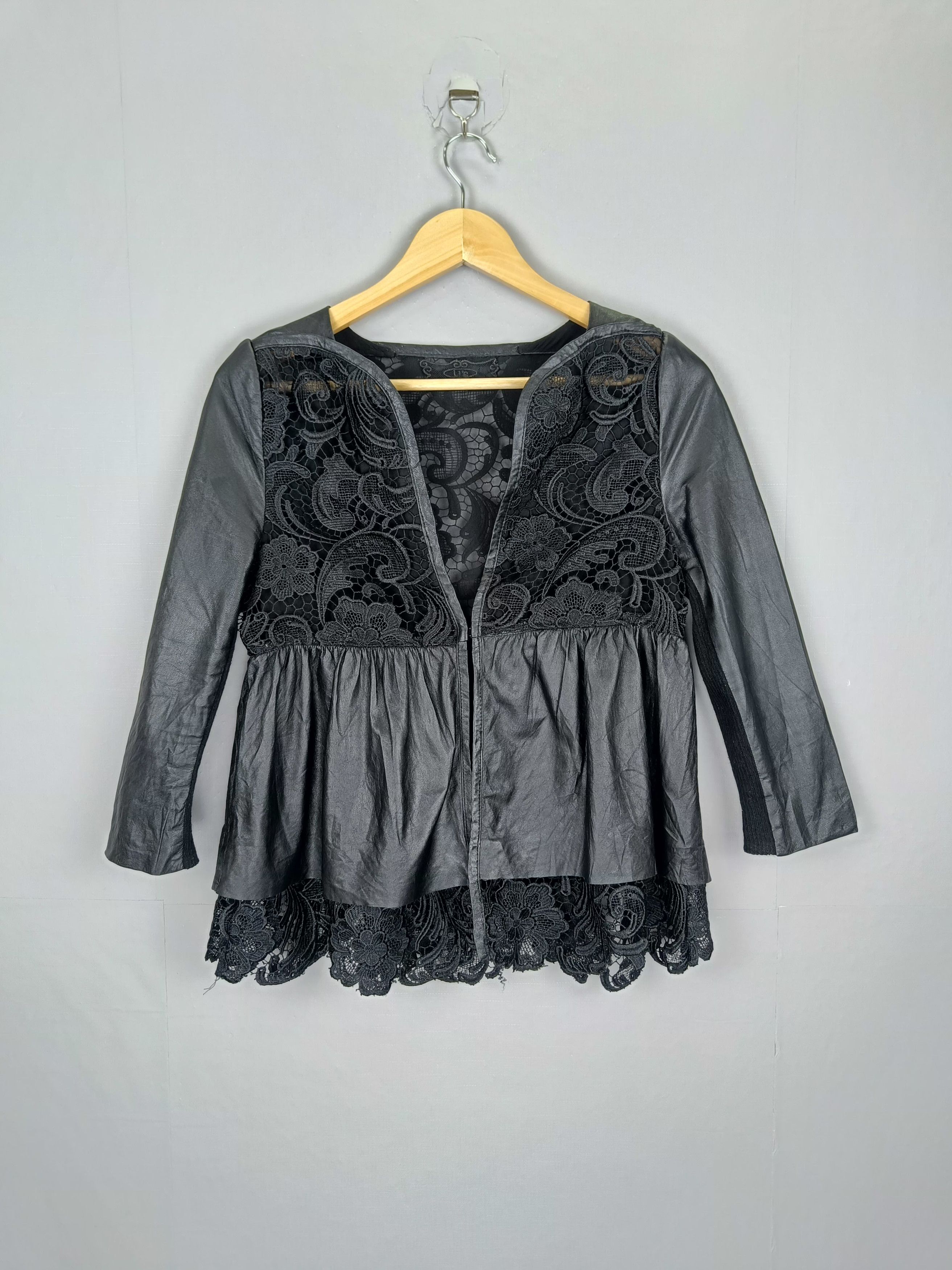 Japanese Brand y's Flower Lace, Pvc leather Mini Dress Size S / US 4 / IT 40 - 2 Thumbnail