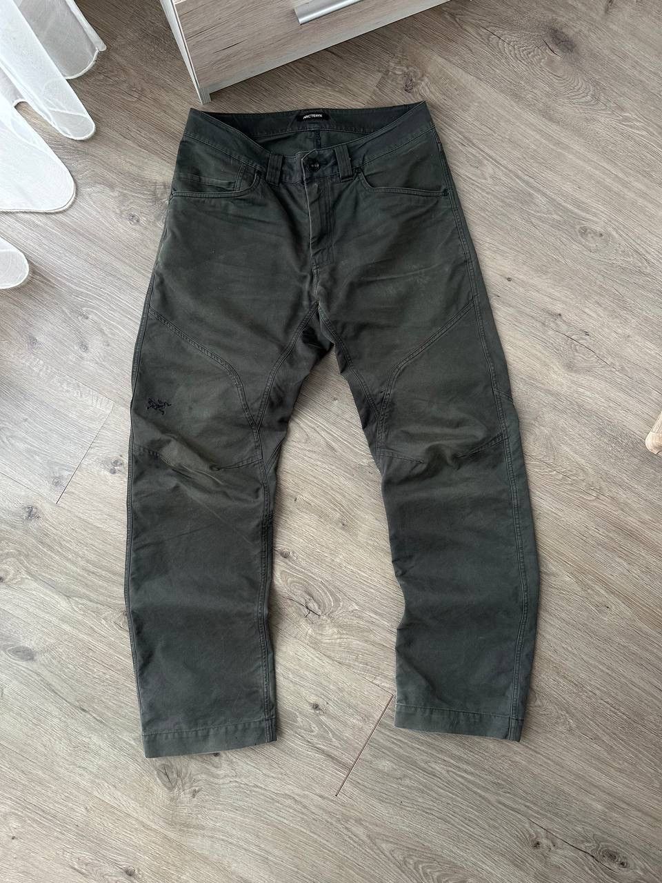 Arc'teryx × Vintage Vintage Arc’Teryx Green Faded distressed Pants Size US 32 / EU 48 - 2 Thumbnail