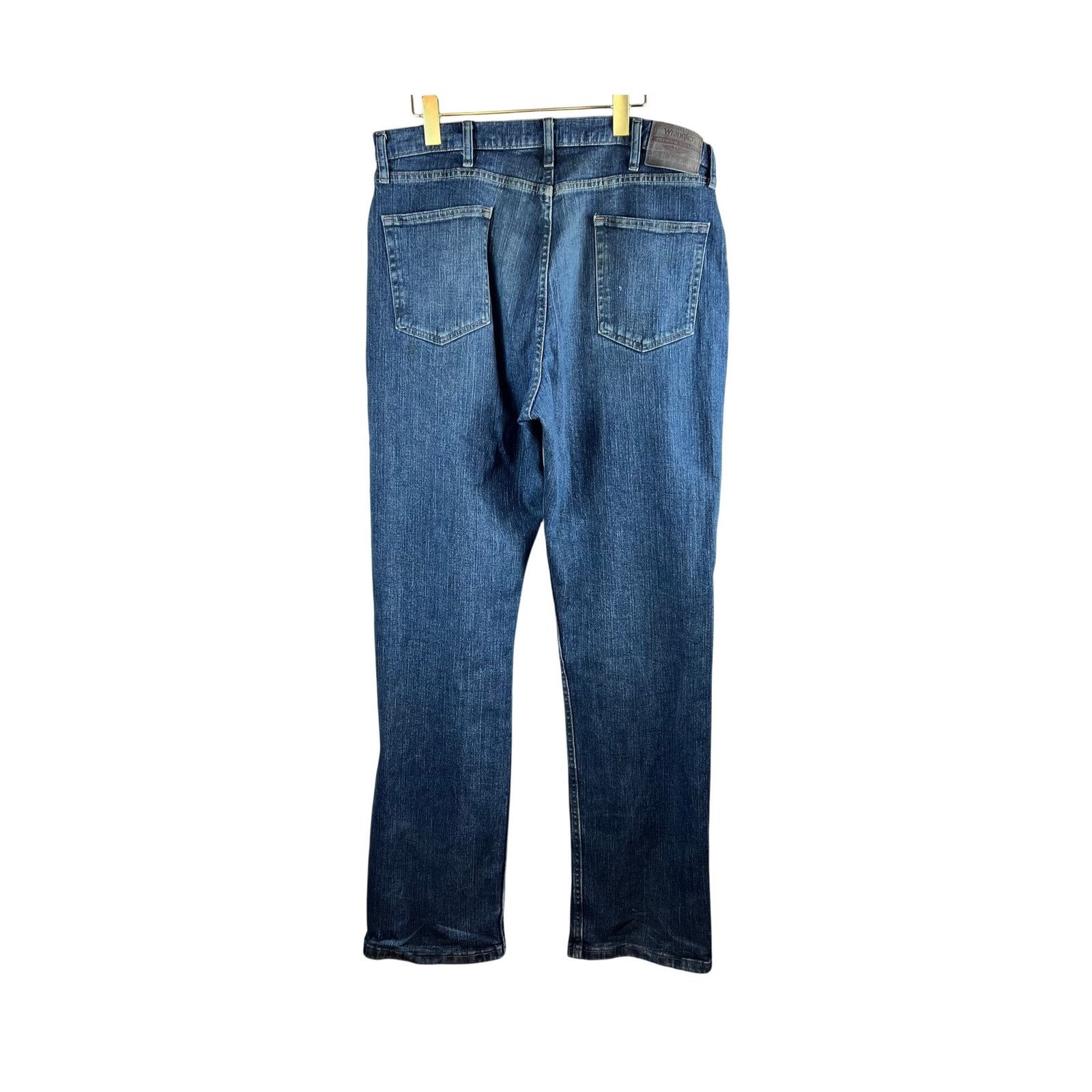 Wrangler Wrangler Relaxed Fit Jeans 36x34 Medium Dark Wash Straight Size US 36 / EU 52 - 2 Thumbnail