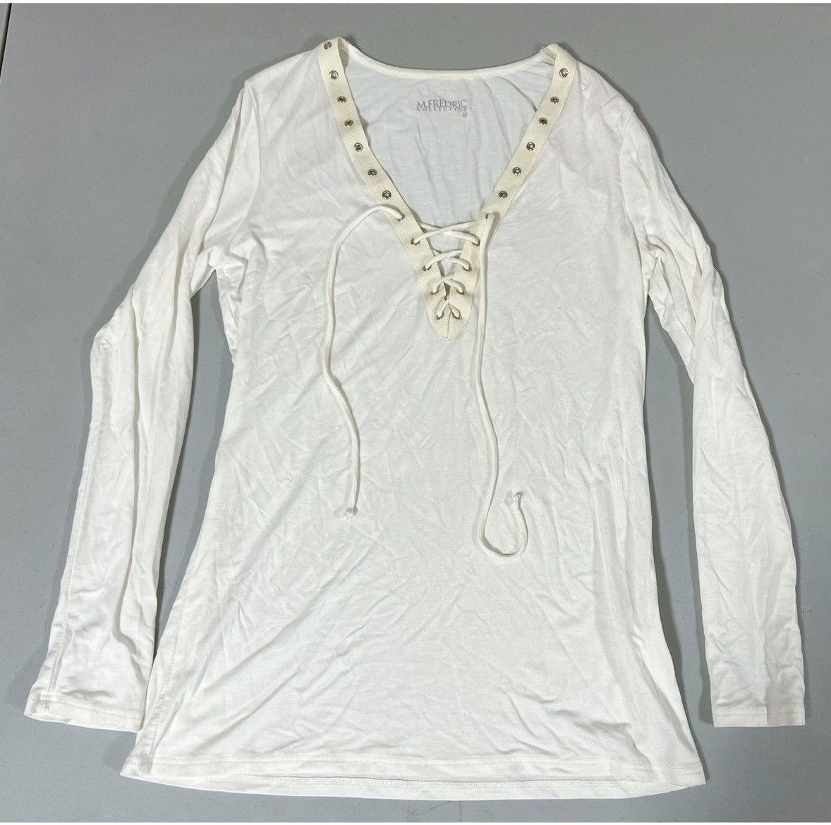 Paul Fredrick White V-Neck Lace-Up Long Sleeve Shirt Top Blouse Size M 🤍 Size M / US 6-8 / IT 42-44 - 1 Thumbnail