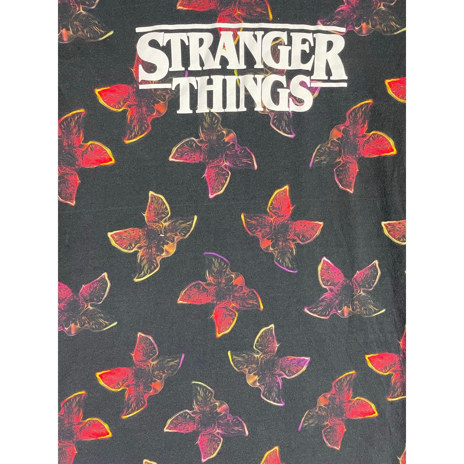 Other Stranger Things T-Shirts Universal Studios Halloween XS/S Size US XS / EU 42 / 0 - 13 Thumbnail