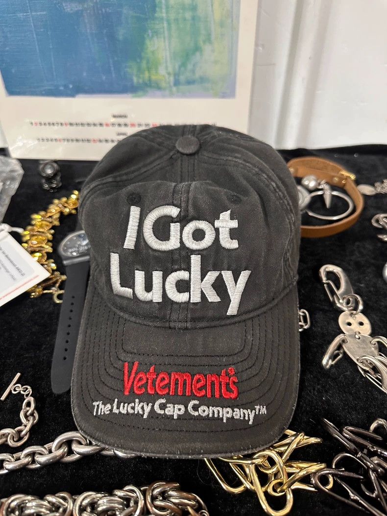 Vetements Vetements Got Lucky Cap 2501-Nextarrow Size ONE SIZE - 2 Thumbnail