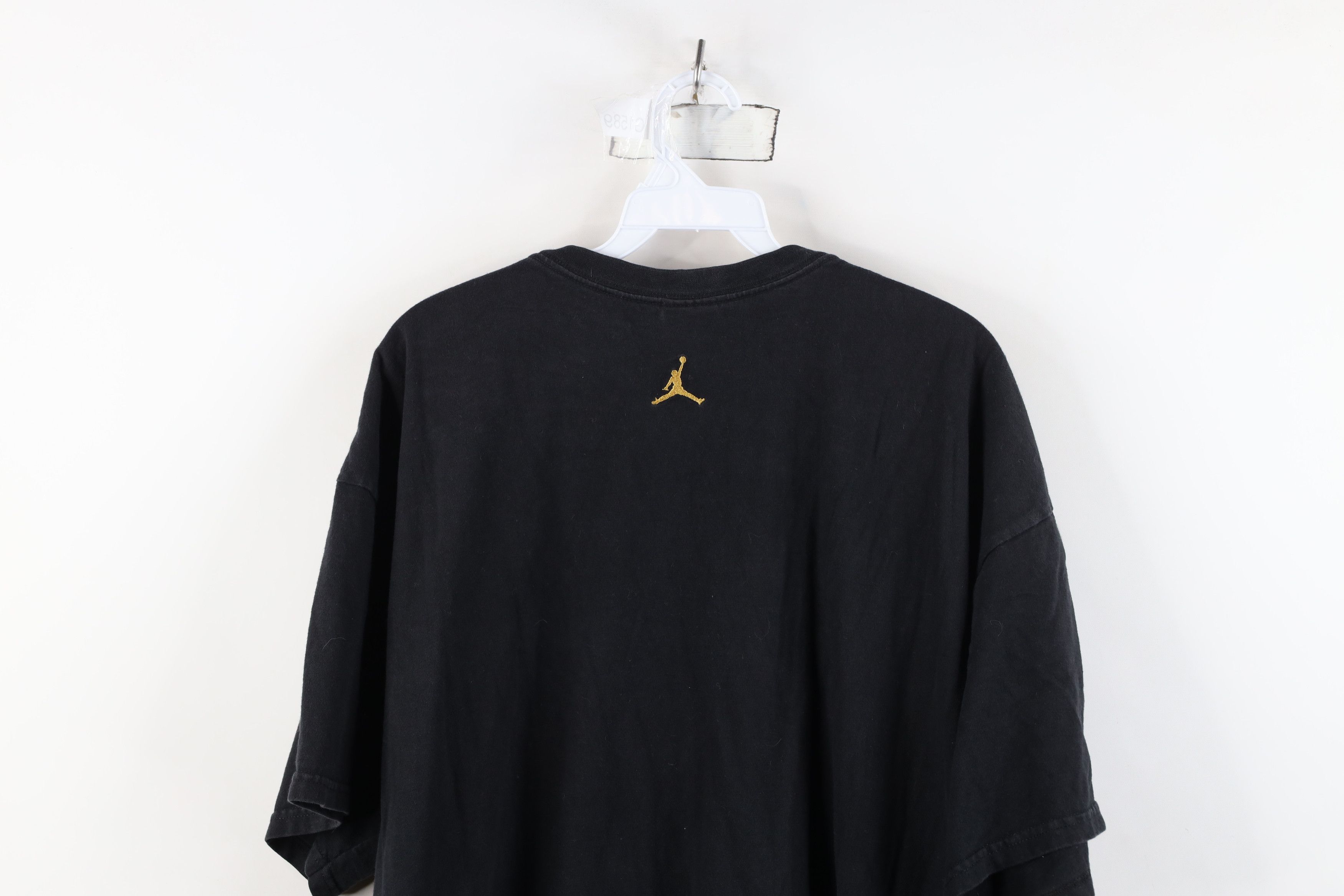 Nike Vintage Nike Air Jordan Michael Jordan Spike Wings T-Shirt Size US XL / EU 56 / 4 - 13 Thumbnail