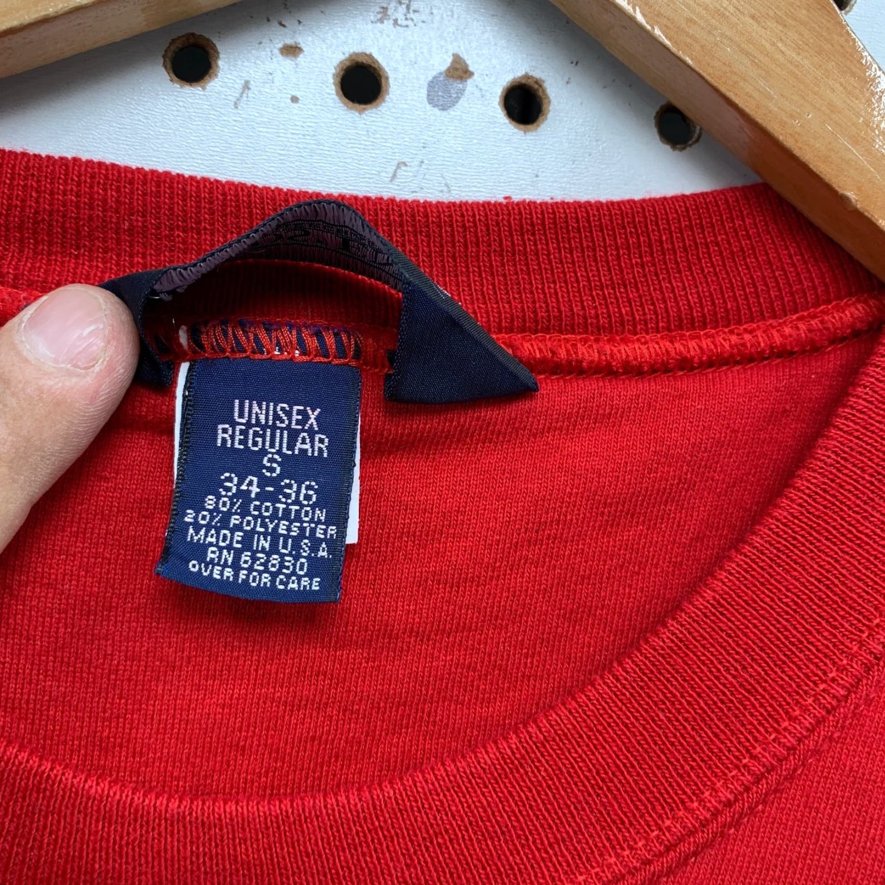Lands' End VINTAGE Lands' End Sweatshirt Mens Small Red Crewneck Fleece Made USA Christmas Shirt Mens Small Red Crewneck Fleece 90s Christmas USA Size US S / EU 44-46 / 1 - 6 Thumbnail