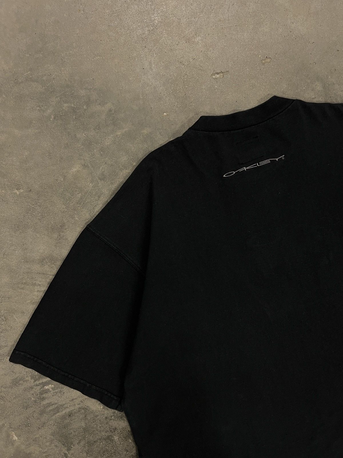 Oakley 90s Vintage Oakley Software T-Shirt Embroidered Logo Size US L / EU 52-54 / 3 - 4 Thumbnail