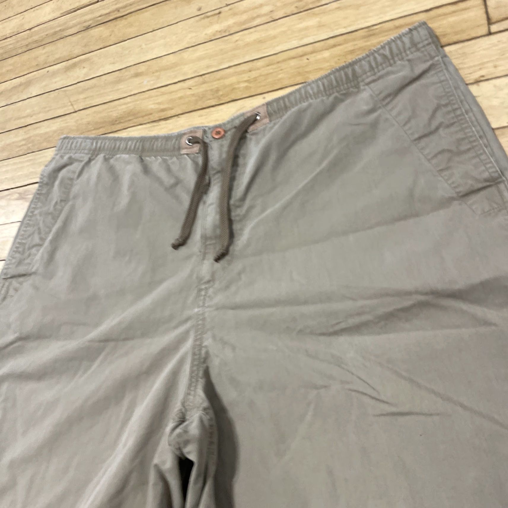 Vintage VINTAGE Fieldmaster Lounge Shorts Men 40x7 L Brown Khaki Lightweight Drawstring Relaxed Regular Size US 40 / EU 56 - 3 Thumbnail