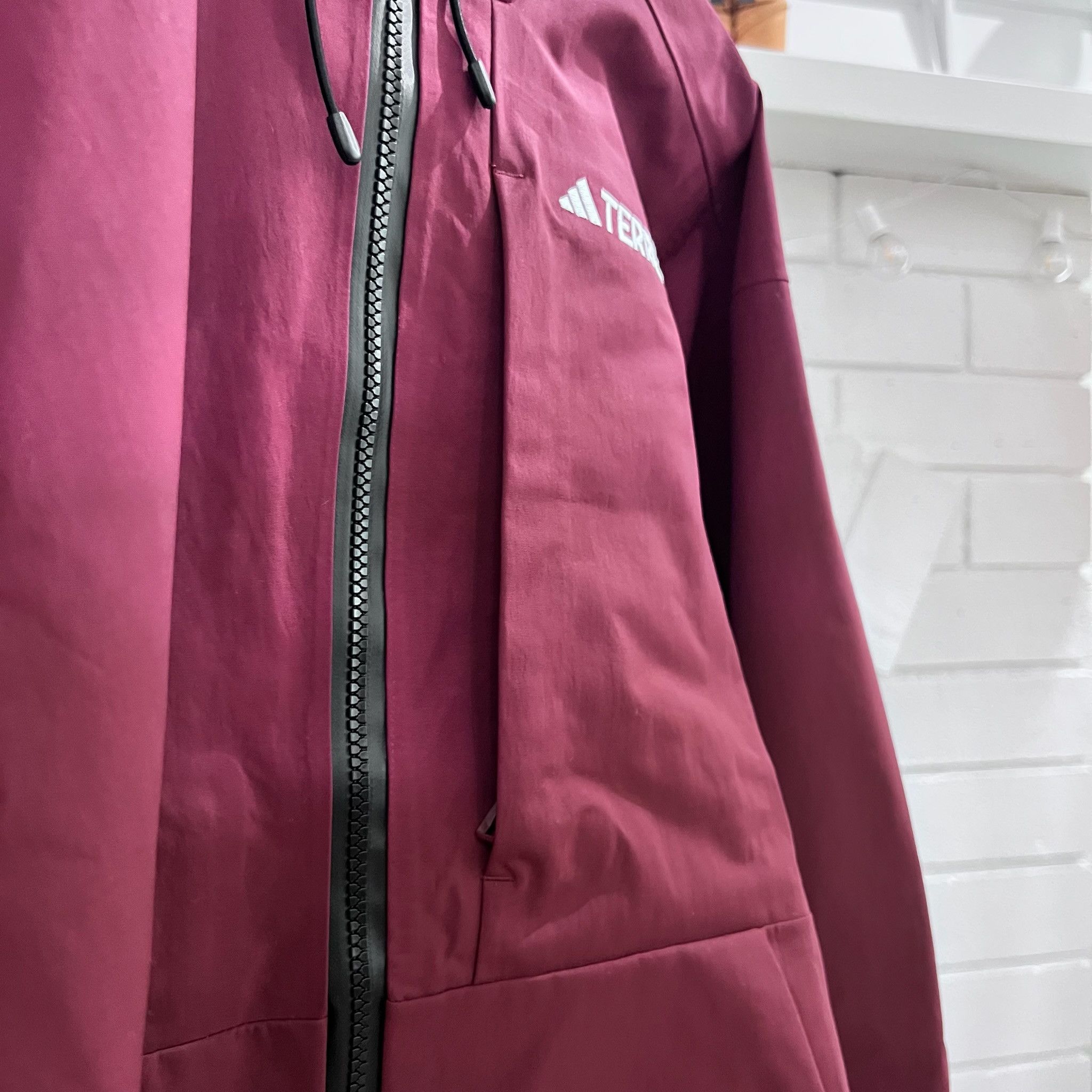 Adidas Adidas Terrex Techrock 3L Nylon RAIN.RDY Jacket - Burgundy Size US S / EU 44-46 / 1 - 6 Thumbnail