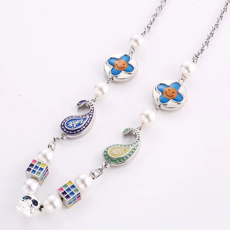 Jewelry × Vintage Petal Cross Wild Round Bead Skull Hip Hop Couple Necklace Size ONE SIZE - 4 Thumbnail