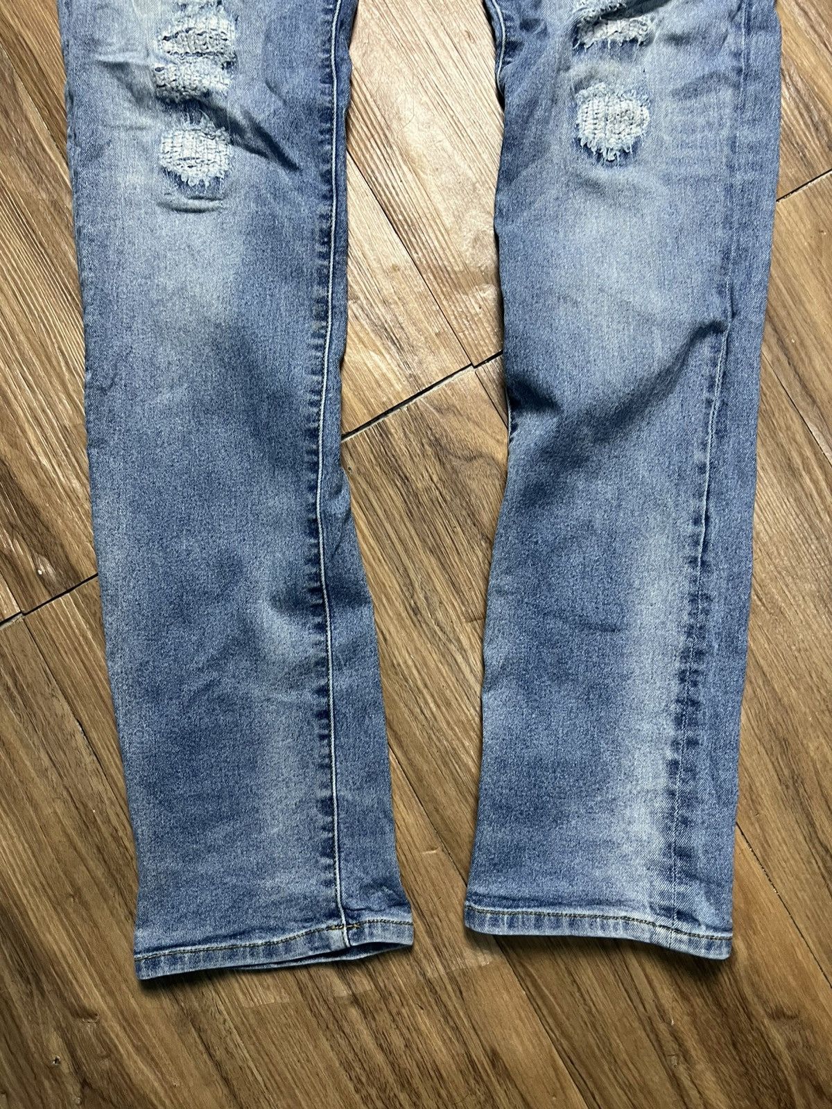 If Six Was Nine BUDS Men's Distressed Slim-Fit Jeans (41) Size US 33 - 4 Thumbnail
