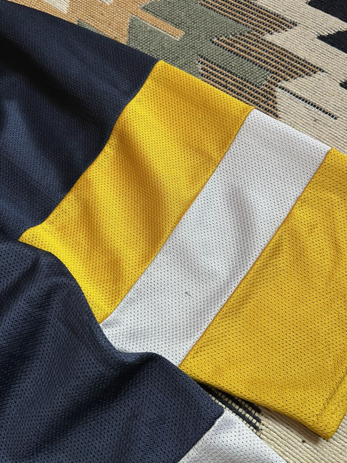 Ccm Vintage Michigan Crable Sportswear Hockey Jarsey Size US L / EU 52-54 / 3 - 8 Thumbnail