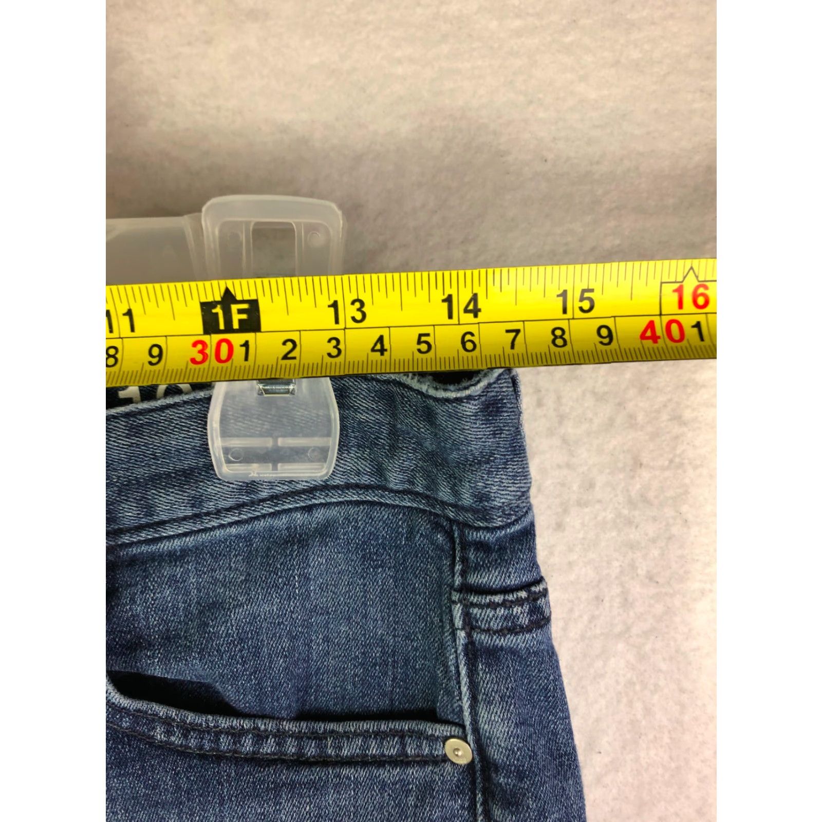 Gap Gap 1969 Always Skinny High Rise Juniors Size 28 Medium Wash Blue Denim Jeans Jeans Women Size 28" / US 6 / IT 42 - 4 Thumbnail