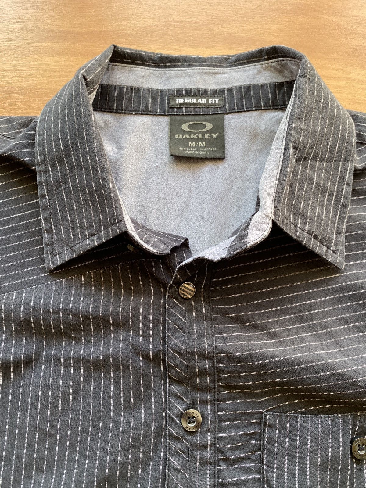 Oakley Oakley Pinstripe Patchwork Assymetric Button Up Shirt Size US M / EU 48-50 / 2 - 5 Thumbnail