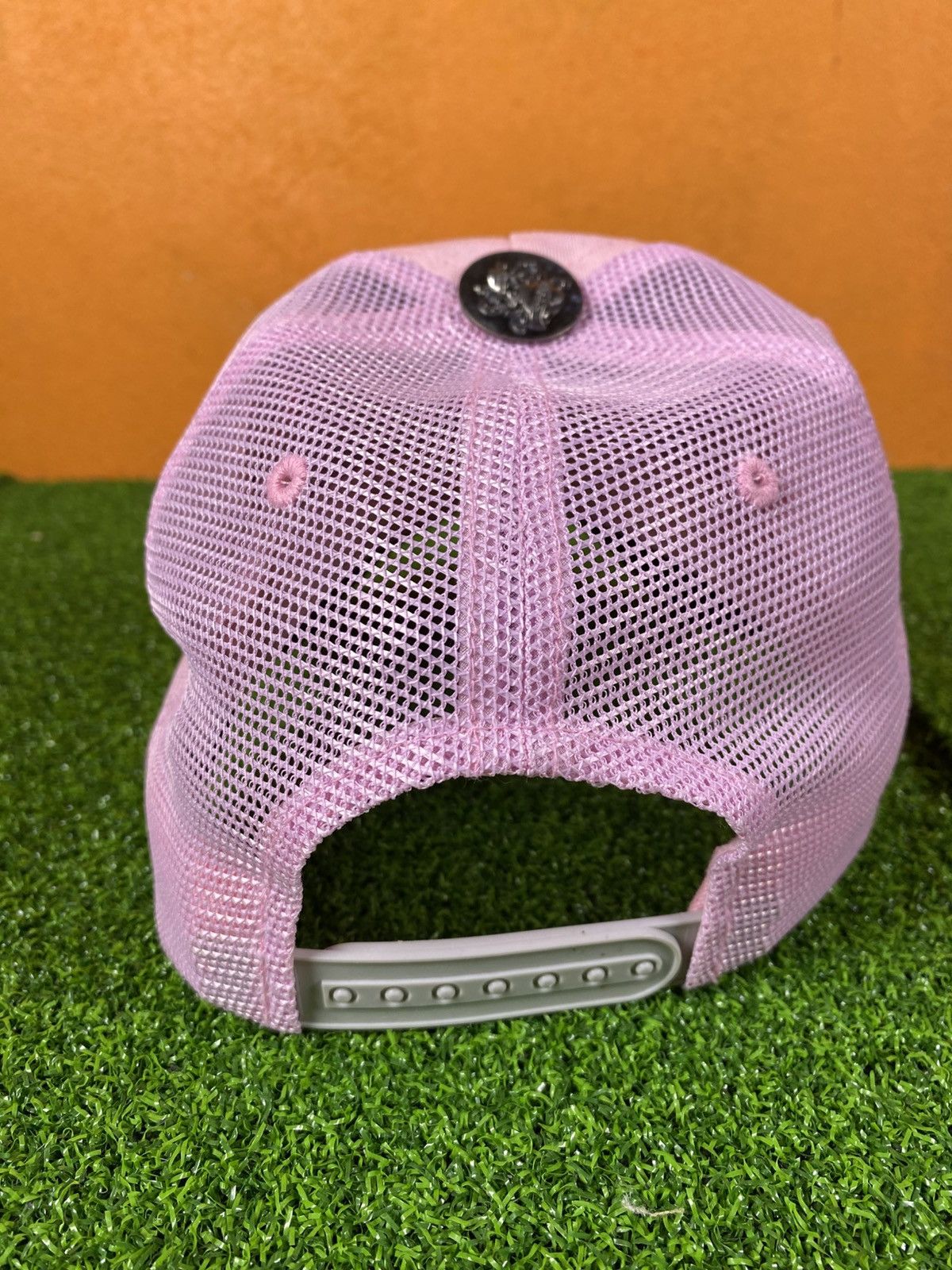 Ed Hardy Vintage Ed Hardy Pink Trucker Cap – Rose Embroidery Snapback Size ONE SIZE - 11 Thumbnail