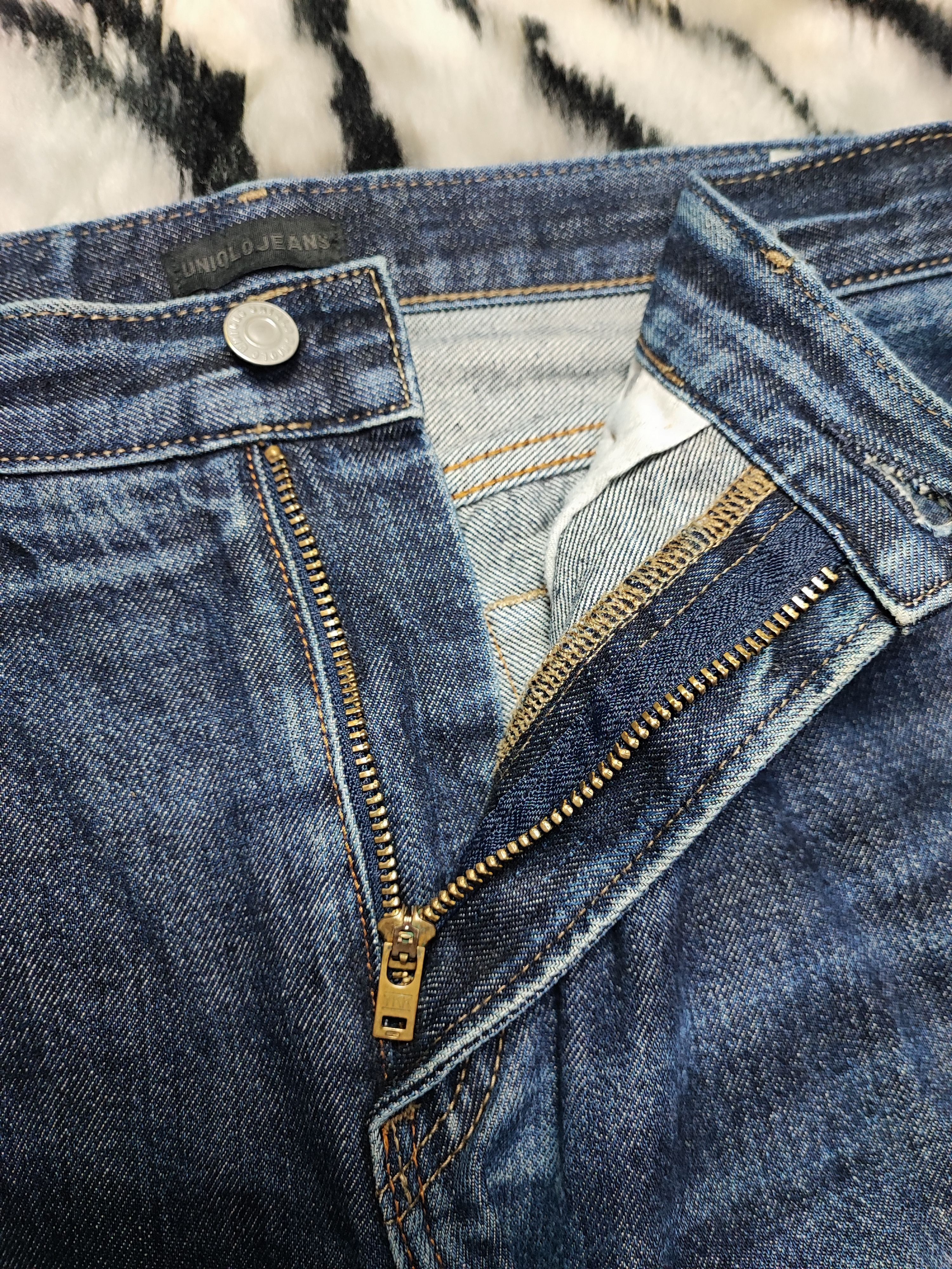 Uniqlo Selvedge Vintage y2k grunge faded blue skater baggy jeans Size US 32 / EU 48 - 8 Thumbnail