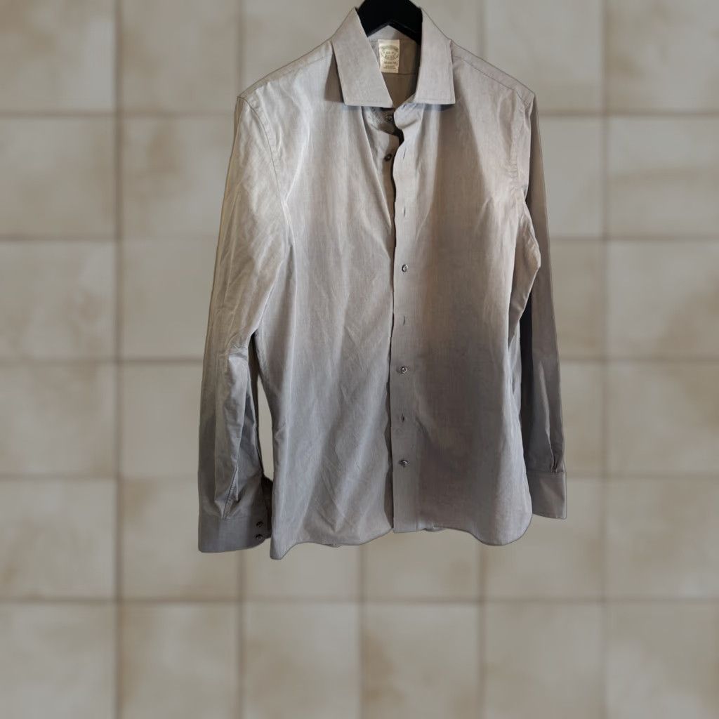 Brooks Brothers Brooks Brothers Milano Button-Up Shirt 16.5 35 Gray Blue 100% Cotton Milano Fit Men Classic Business Casual Formal Party/Cocktail Workwear Maroon Size 46R - 1 Thumbnail