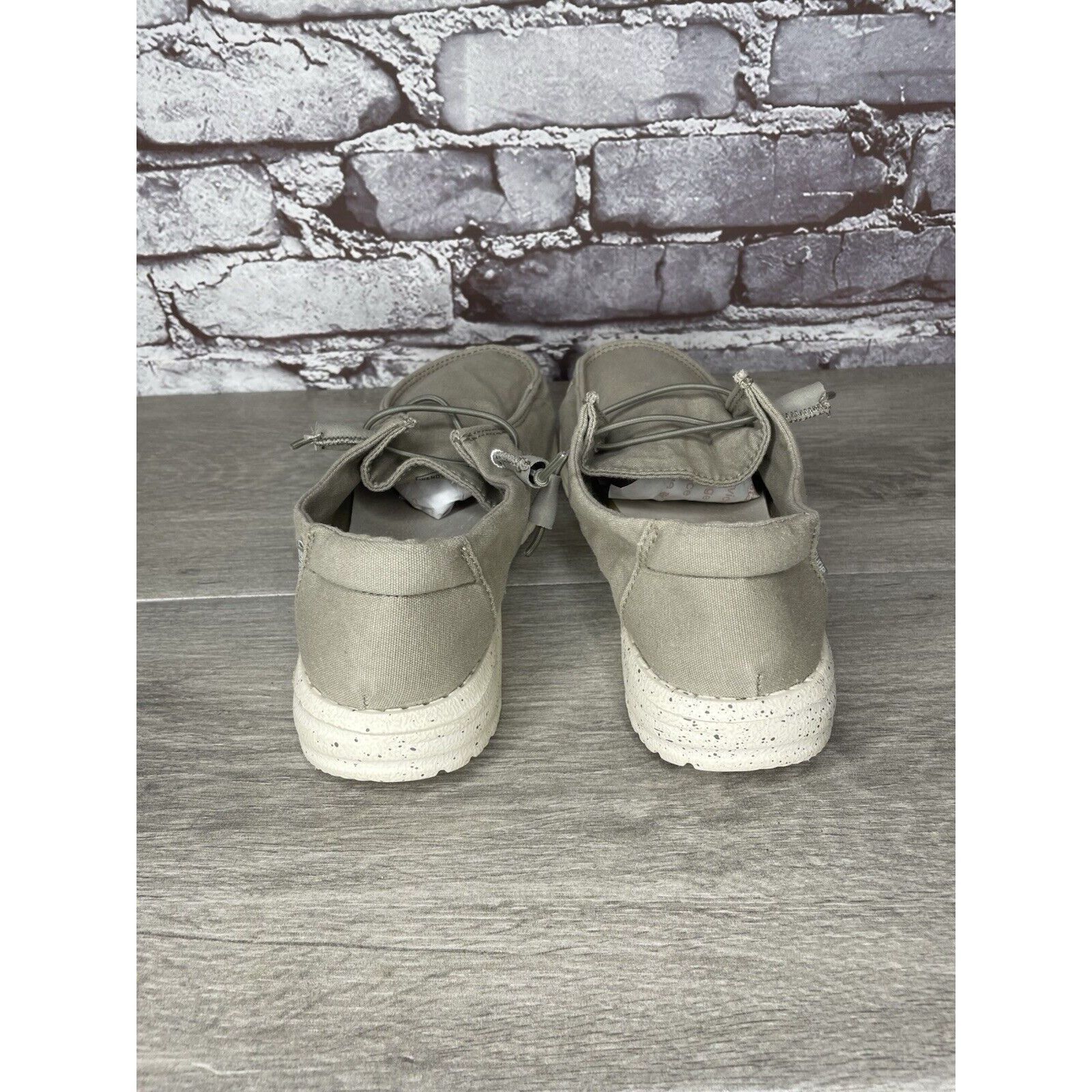 Other Hey Dude Wendy Grey Canvas Fabric Lace Lightweight Sneakers Size US 7 / IT 37 - 4 Thumbnail