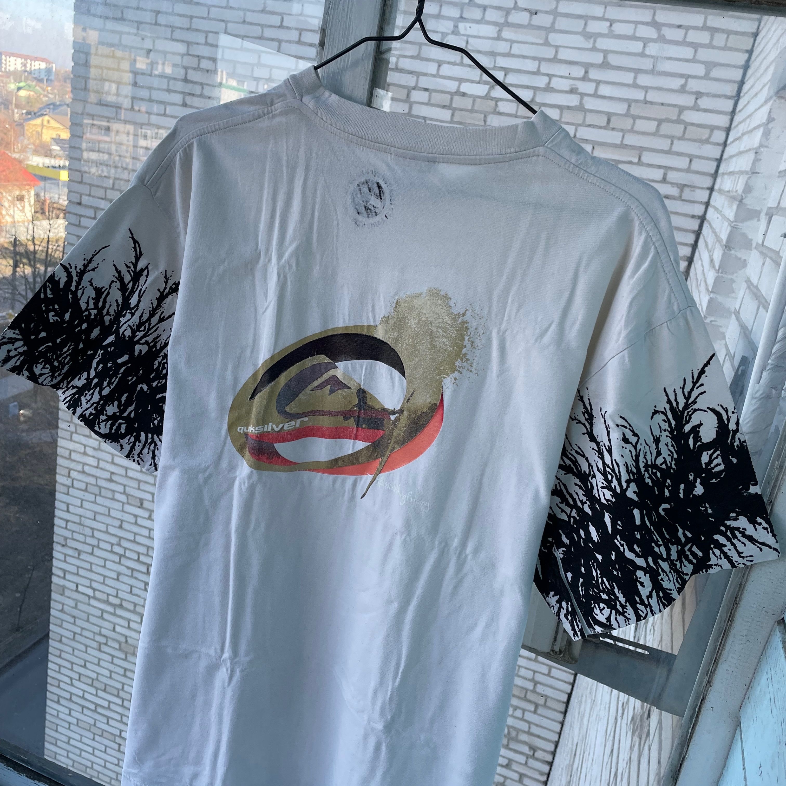 Quiksilver Custom quicksilver t shirt surfing opium y2k alt grunge Size US L / EU 52-54 / 3 - 1 Thumbnail