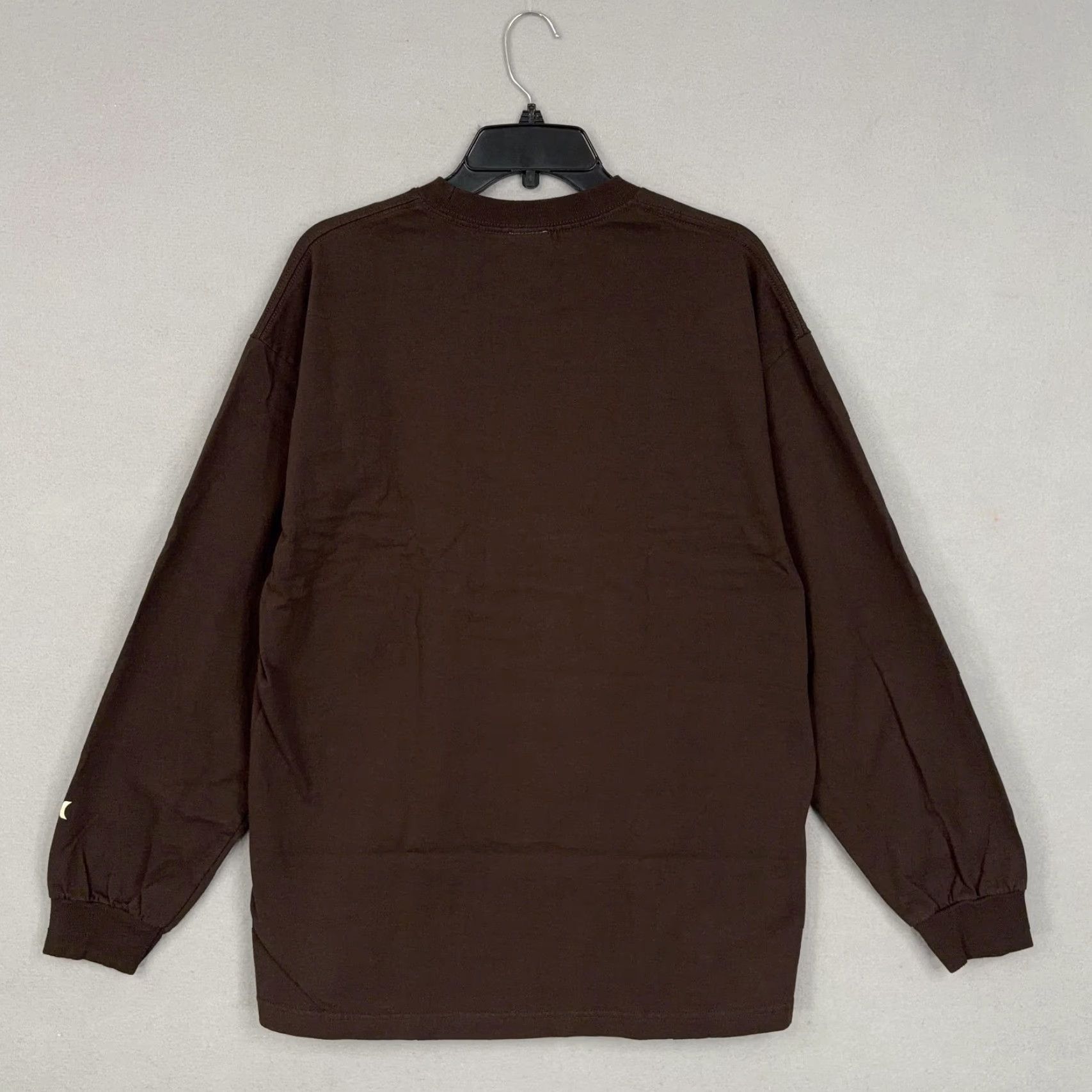 Hurley VINTAGE Hurley Shirt Mens XL Brown Long Sleeve Graphic Skate Surf Cali Logo Shirt XL Brown Graphic 90s Mens Size US XL / EU 56 / 4 - 6 Thumbnail