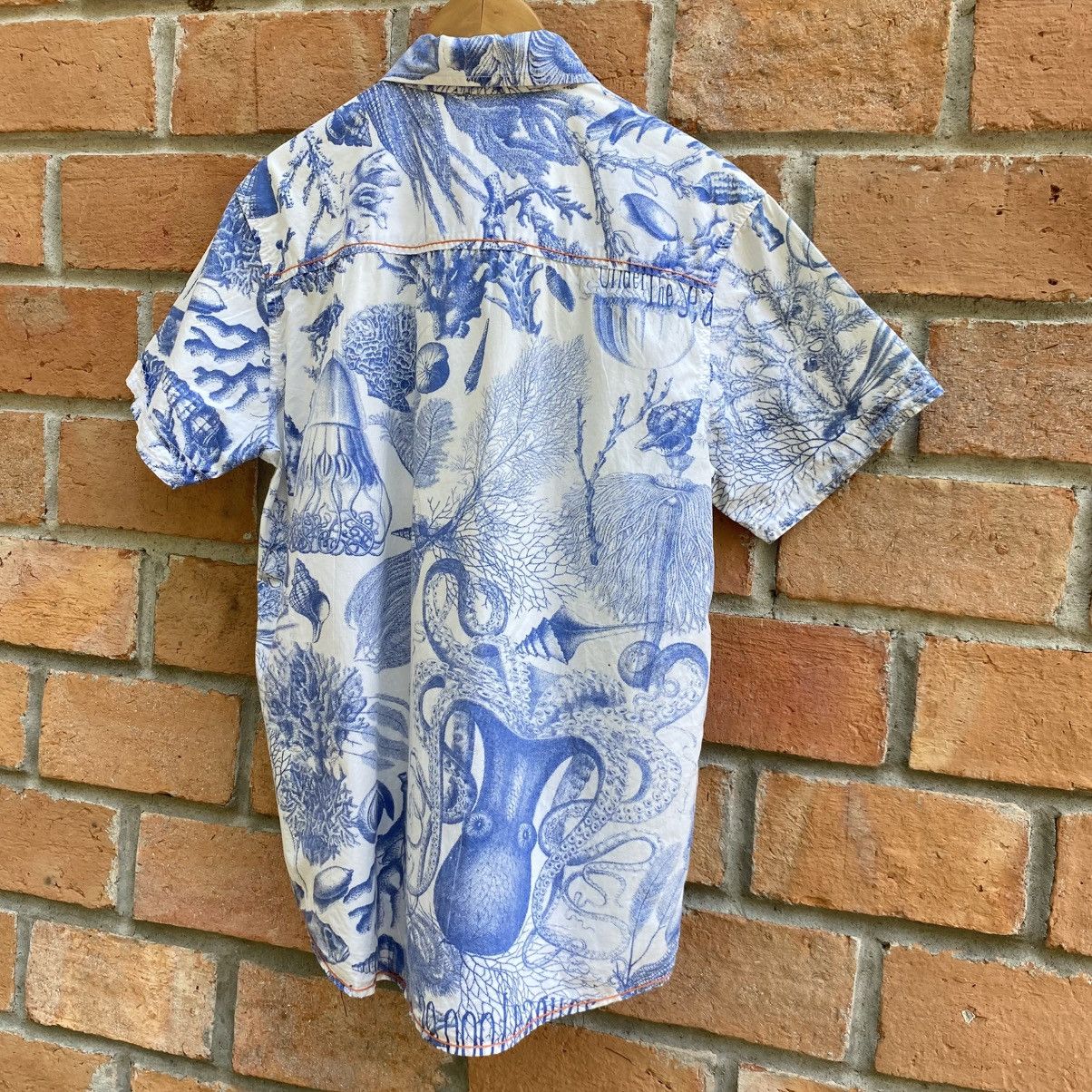 Japanese Brand KENVELO White Short Sleeve Shirt Blue Graphic Size US M / EU 48-50 / 2 - 13 Thumbnail