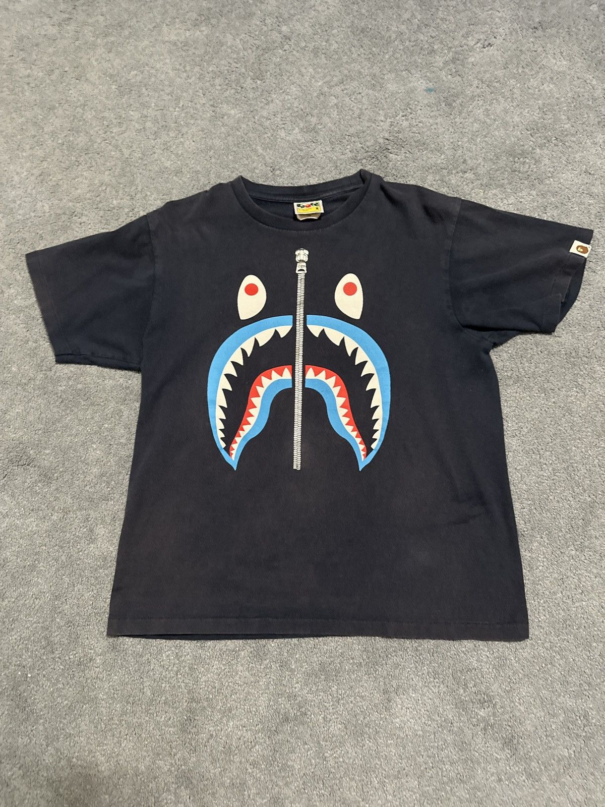 Bape BAPE City Camo Shark Size US M / EU 48-50 / 2 - 1 Thumbnail
