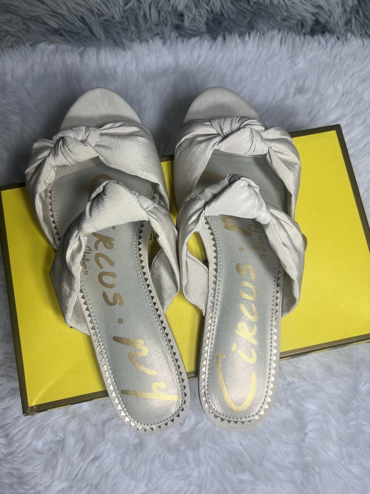 Other Circus by Sam Edelman Marissa Vanilla Bean Knotted Slide M Size US 10 / IT 40 - 7 Thumbnail