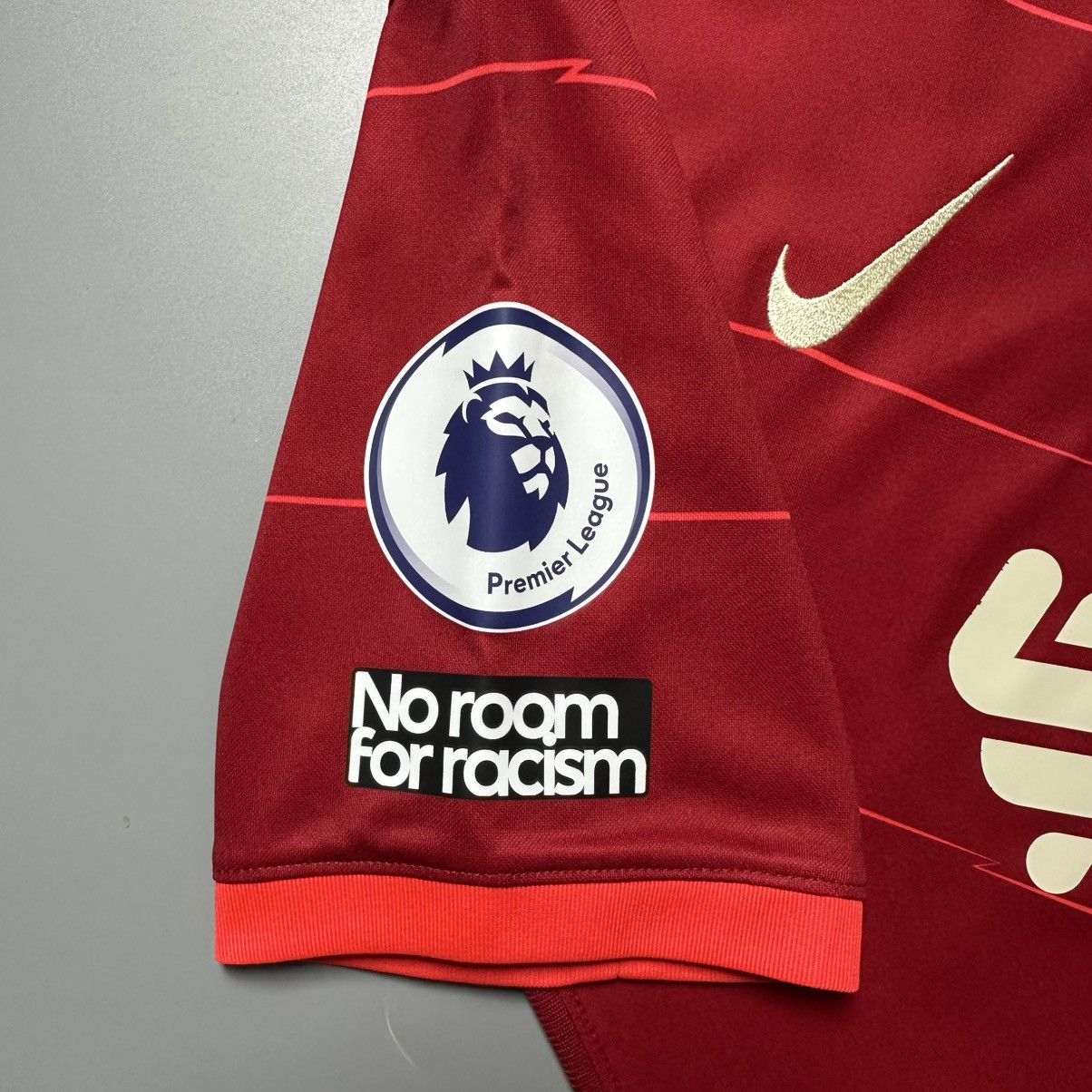 Vintage LIVERPOOL NIKE 2021/2022 FOOTBALL HOME JERSEY #20 DIOGO JOTA Size US M / EU 48-50 / 2 - 10 Thumbnail