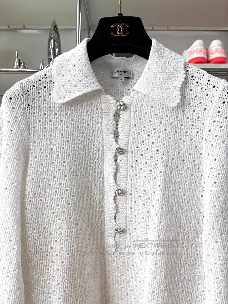 Chanel Chanel 24P white hollow lapel long-sleeved knitted dress Size XS / US 0-2 / IT 36-38 - 2 Thumbnail